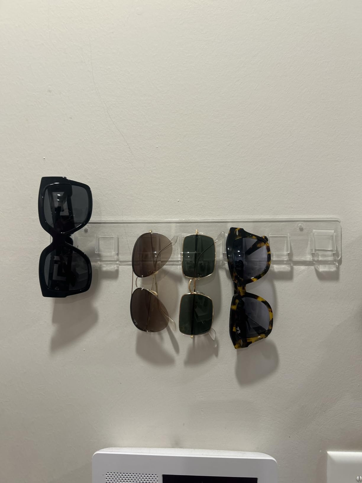 Meaocer Sunglasses Organizer 2 Pack, Wall Glasses Holder, Acrylic Sunglasses Display, Eyeglass Organizer for Multiple Glasses for Office & Home Decor customer photo 1