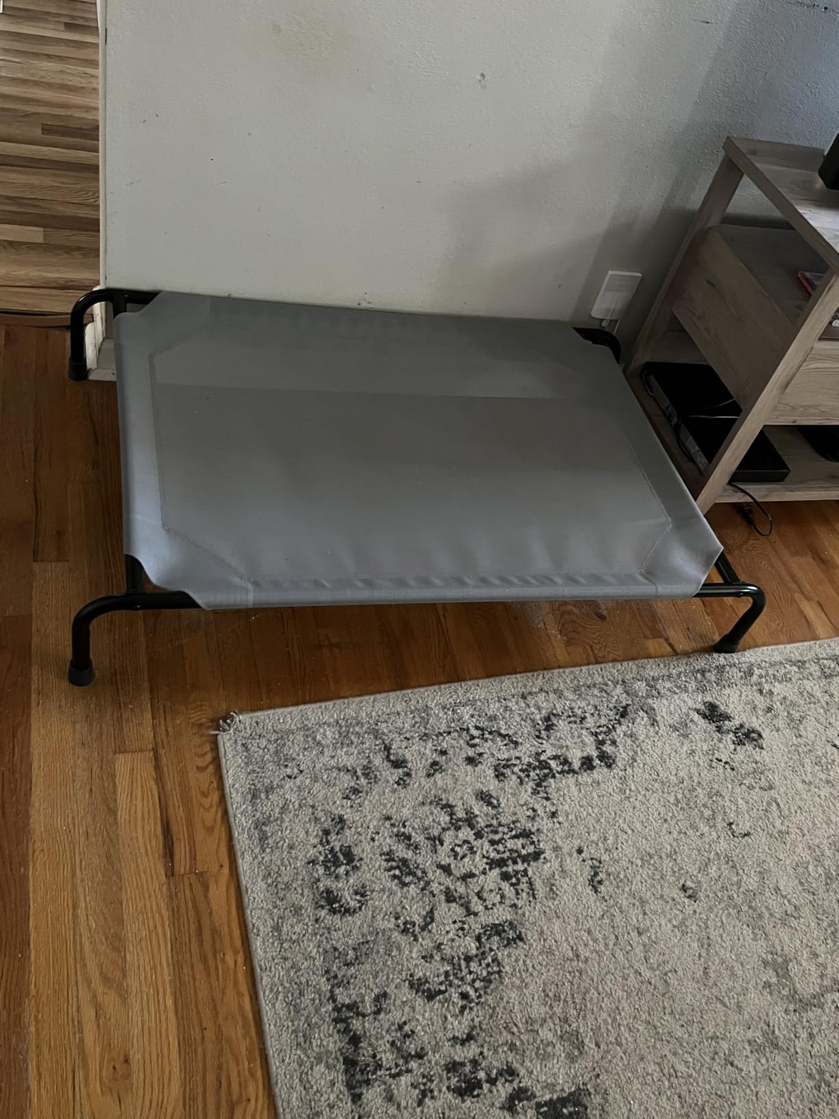 Simple Trending Raised Dog Bed for Large Dogs, Waterproof XL Dog Cot, Outdoor Cooling Elevated Pet Bed Load 200lb, 47.75