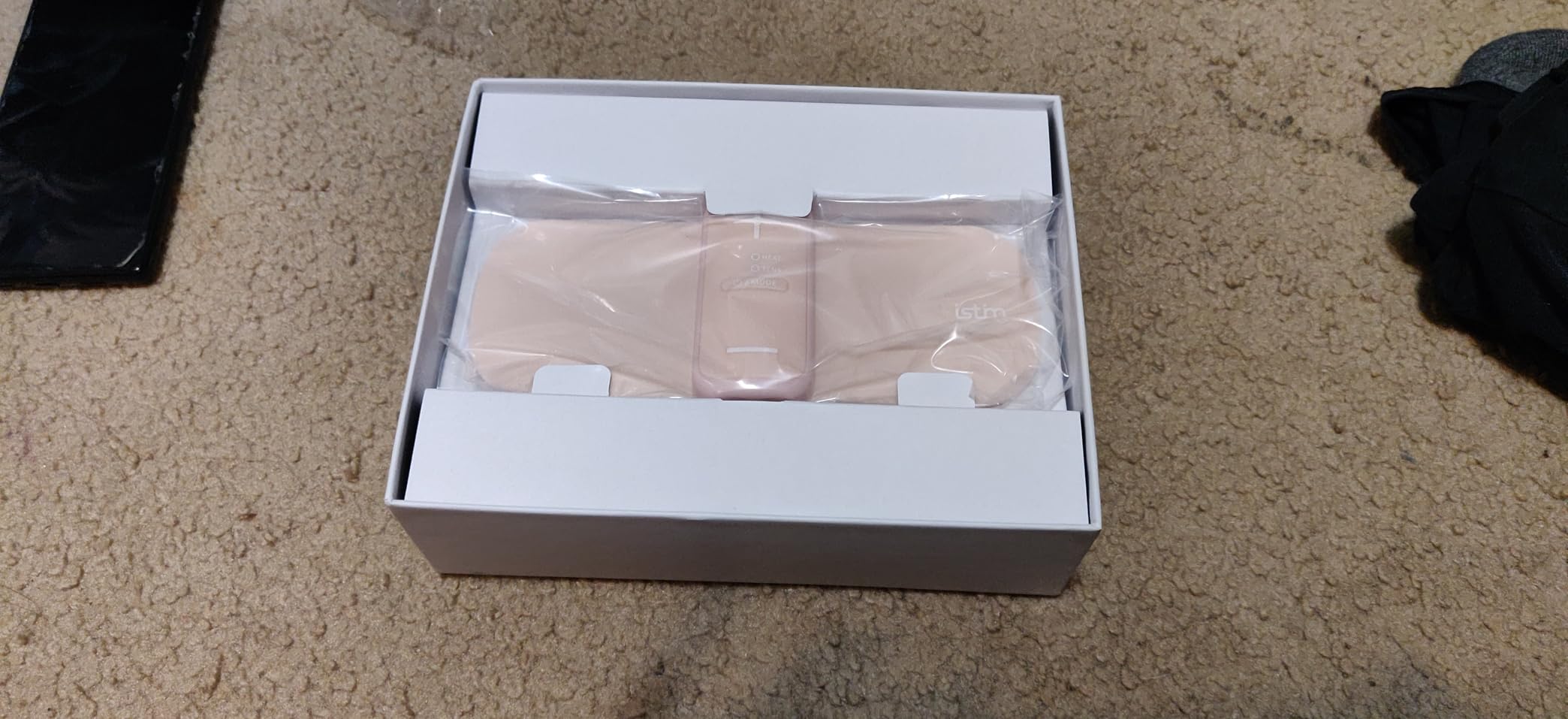 iStim S1 Wireless TENS Unit for Menstrual Relief - Period Pain Relief Device for Period Cramps and Back Pain, TENS Machine with Heat, Rechargeable Drug-Free TENS Massager with Japanese Gel Pads customer photo 2