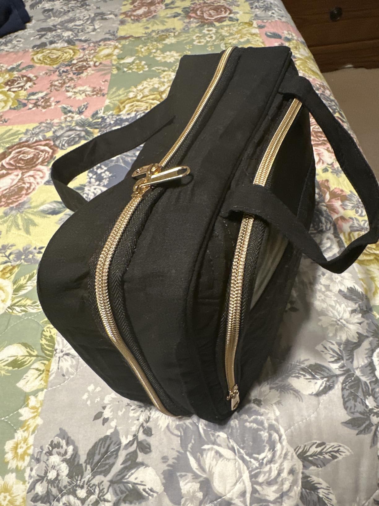 HOTOR Hanging Travel Toiletry Bag Women Men, Black, Medium | Waterproof Makeup Bag Hanging Hook, Multiple Pockets, Travel Essentials, 11.2 x 3.2 x 8.9 inches customer photo 1