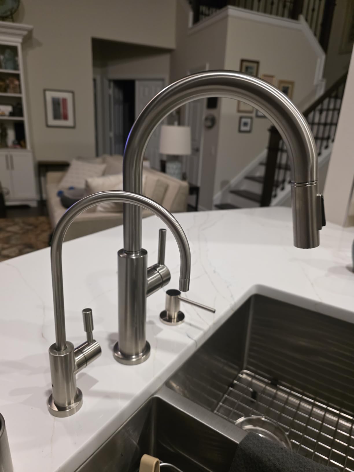 Delta Nicoli Brushed Nickel Kitchen Faucet with Pull Down Sprayer, Modern Single Hole Kitchen Sink Faucet, Single Handle, Stainless Steel 19867LF-SS customer photo 1