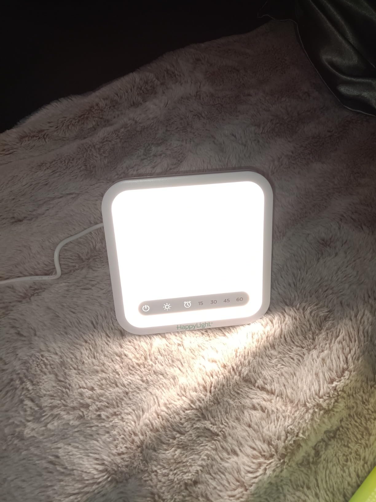 Verilux HappyLight Mini - Portable & Compact Light Therapy Lamp with 10,000 Lux, UV-Free, LED Light with Adjustable Brightness - Boost Mood, Enhance Sleep, & Focus - Small Sun Lamp for Winter Blues customer photo 1