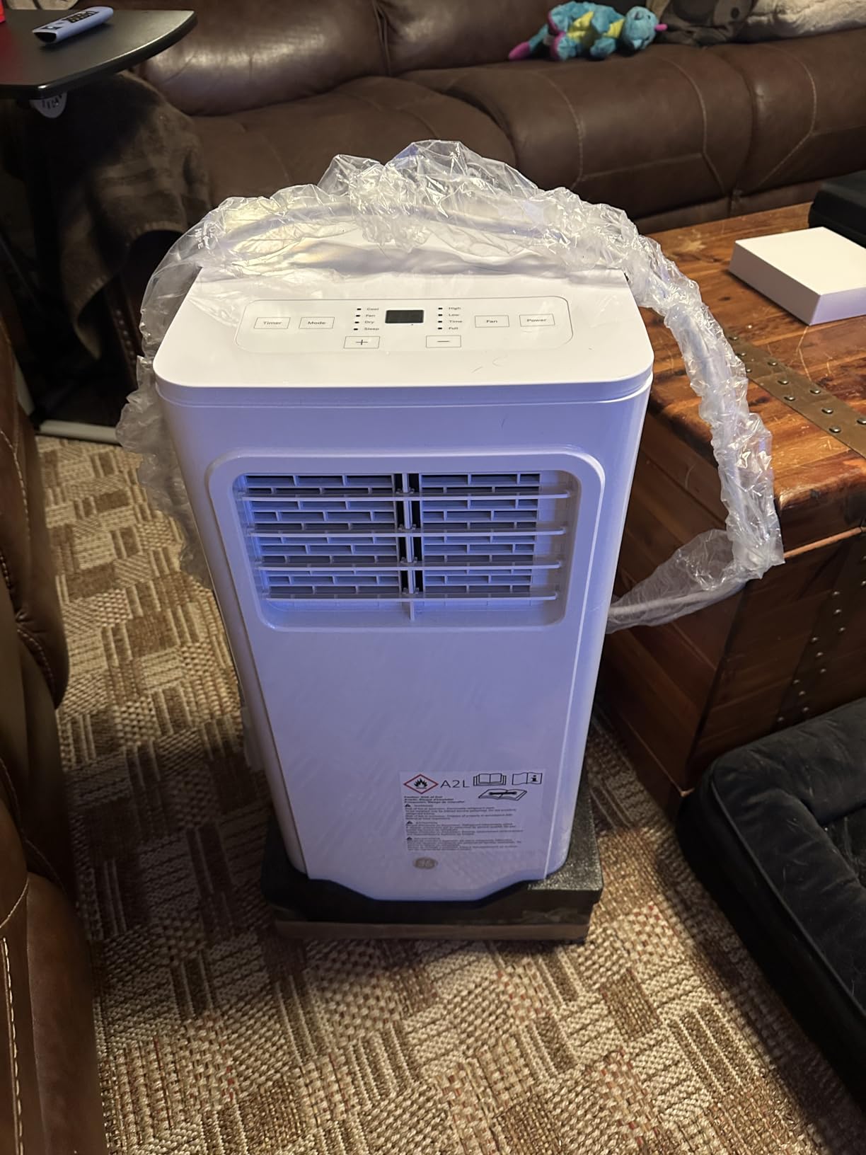 GE 5,000 BTU Portable Air Conditioner for Small Rooms up to 150 Sq Ft, Compact 3-in-1 AC Unit with Dehumidifier & Fan, No-Drain Auto Evaporation, Remote, Ez Install Kit, White customer photo 2
