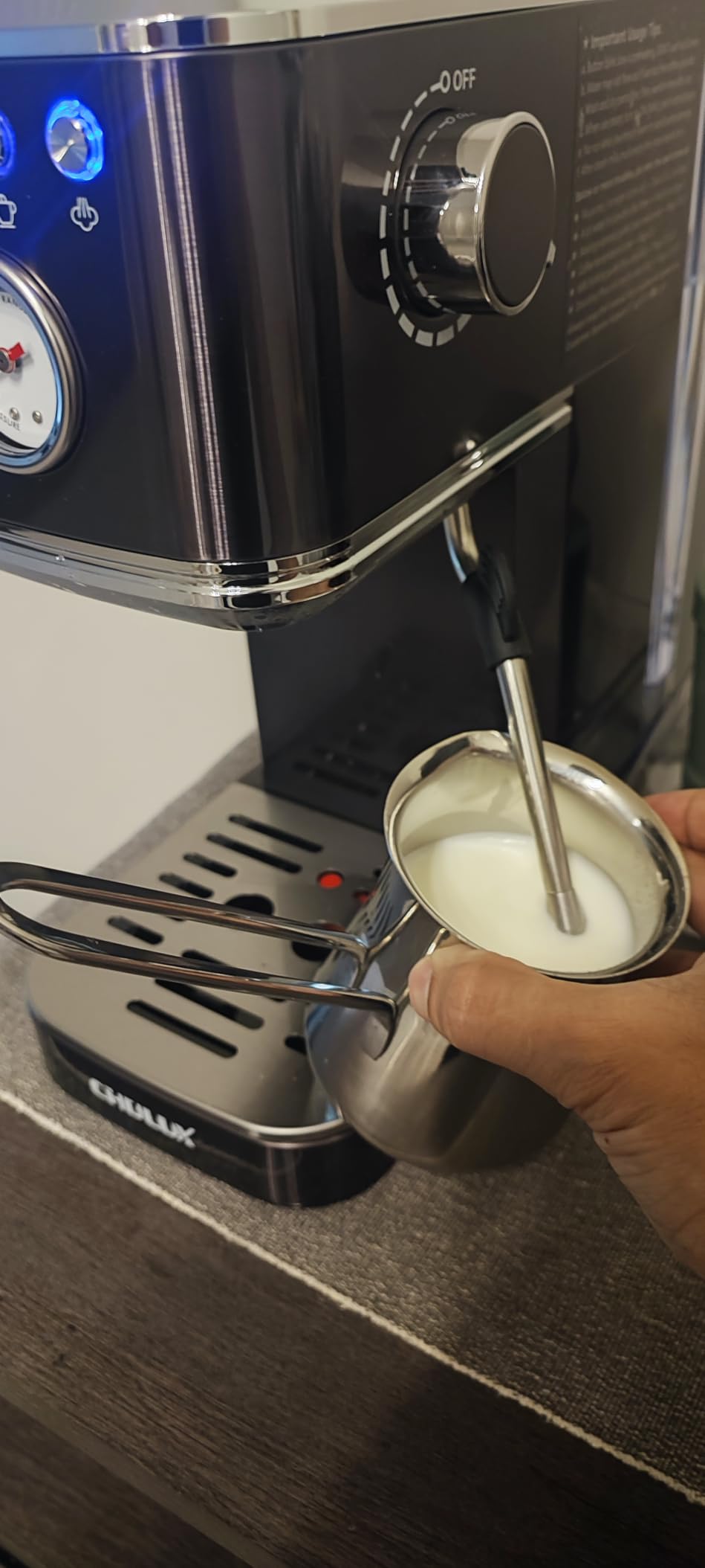 CHULUX Slim Espresso Machine with Milk Frother for Home Cappuccino, Creamy | Precise Pressure Gauge, Food-Grade Materials, 20 Bar Italian Pump, Professional Temperature Control System, Stainless Steel customer photo 2