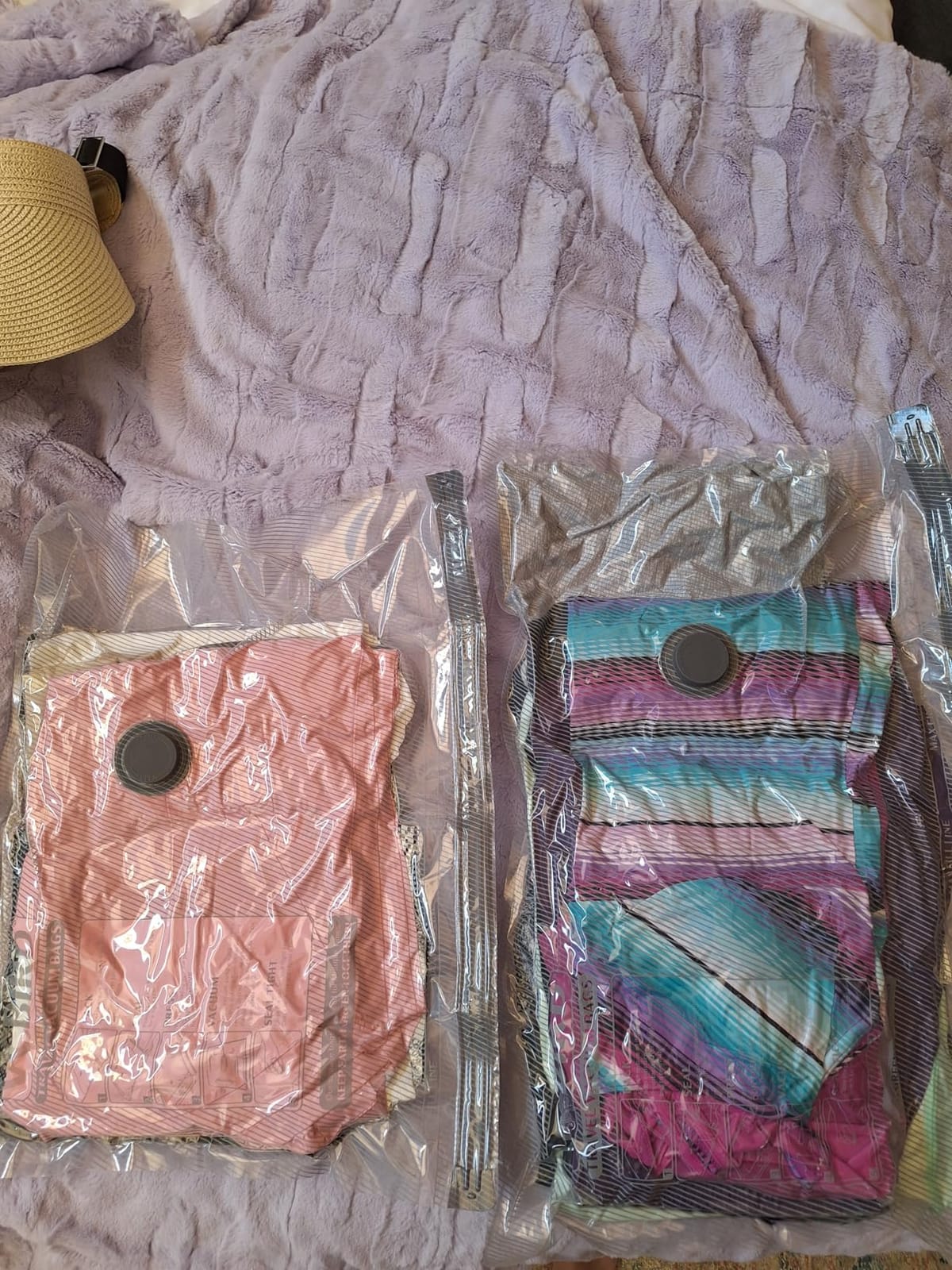 Vacbird Travel Vacuum Bags with Rechargeable Pump, Carry-On Space Saver | See Contents Easily with Transparent Bags, 1500mAh Pump Compresses 90+ Bags, Carry-On Size for Easy Travel Packing customer photo 2