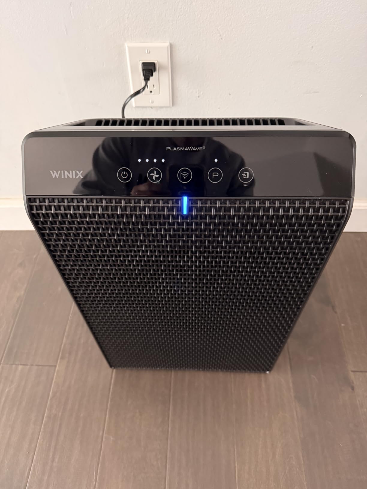 WINIX 5520 Air Purifier for Home Large Room Up to 1882 Ft² in 1 Hr With Air Quality Monitor, True HEPA, High Deodorization Carbon Filter and Auto Mode, Captures Pet Allergies, Smoke, Dust customer photo 1