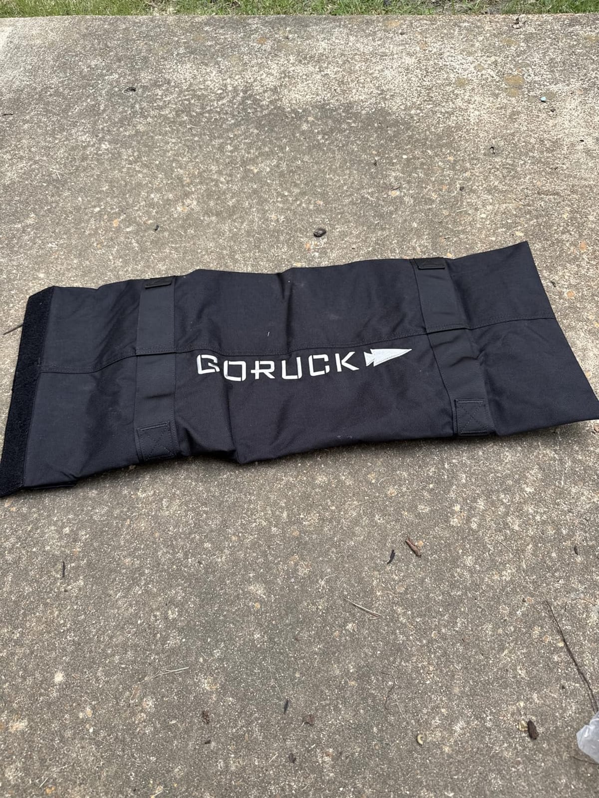 GORUCK Simple Sandbag, Workout Sandbag for Strength Training | For Endurance, Weightlifting, Yoga and Functional Fitness, Durable Heavy Duty Build for Home Gym and Outdoor Workouts customer photo 1