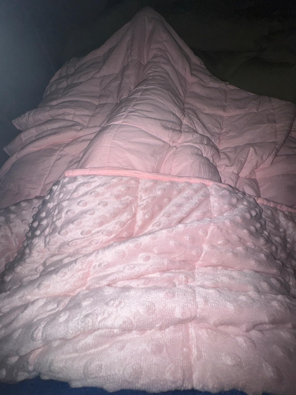 Mr. Sandman Weighted Blanket for Adults, King Size 15 lbs, 80 x 87 Inches - Cooling Soft Minky for Hot Sleepers, Machine Washable, Filled with Glass Beads, Navy Blue customer photo 1