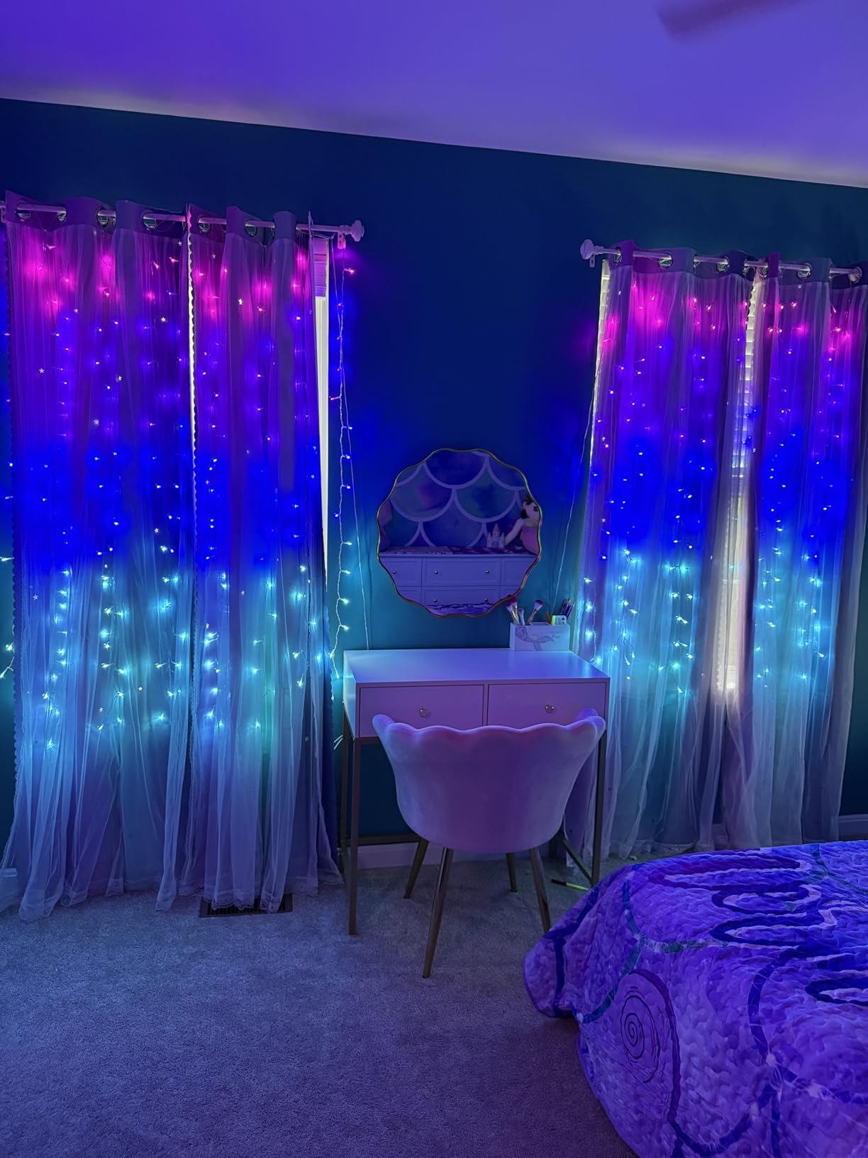 Wavy Round Mirror, 30