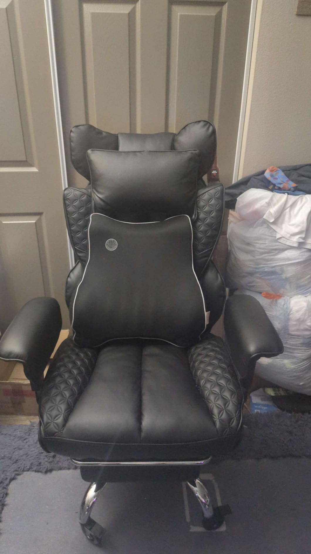 GTPLAYER Big and Tall Gaming Chair 400lbs Heavy Duty Office Chair with Foot Rest & Ergonomic Pocket Spring Lumbar Support, High Back 3D Saddle Shaped Cushion for Back Pain Relief, Matte-Black customer photo 1