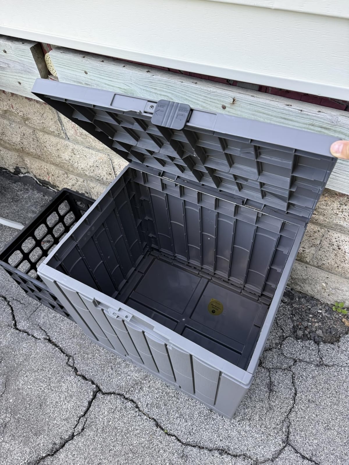 EAST OAK 120 Gallon Outdoor Storage Box | Large Resin Deck Box with Reinforced Stainless Steel Support | Waterproof & UV-Resistant Patio Storage Box for Cushions, Garden Tools & Accessories, Grey customer photo 2