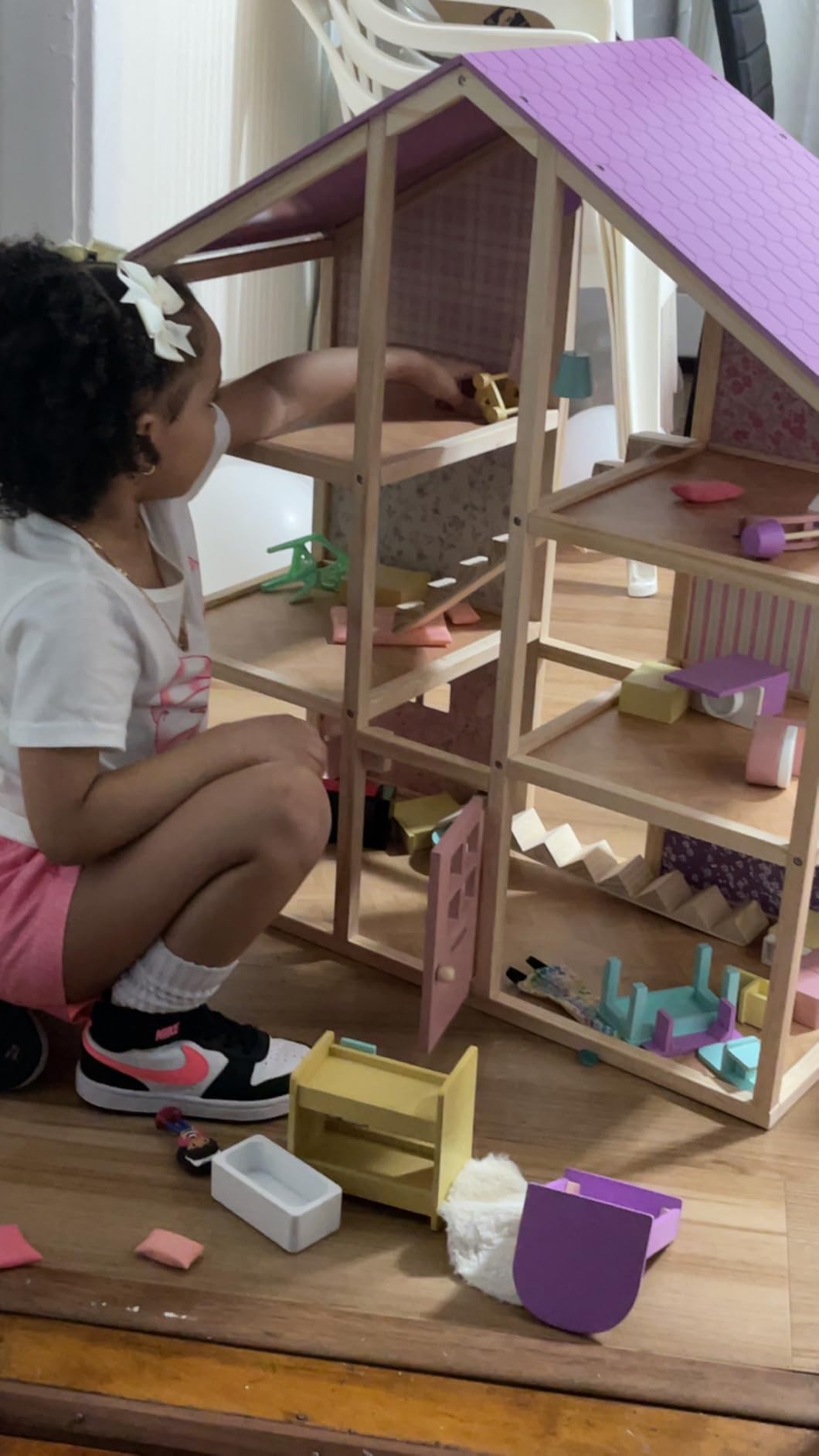 Tiny Land Wooden Dollhouse for Girls - 6 Rooms Wooden Doll House | DIY Pretend Doll House with 31Pcs Furniture Accessories, Creative Gift for Girl Ages 3+, Green customer photo 2