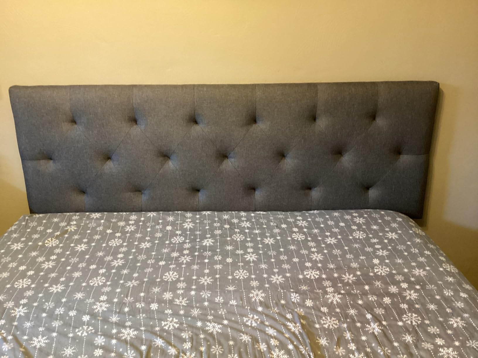 Linen Headboard Queen Size Only, Adjustable Height 37-51 in, Light Gray - Diamond Tufting Solid Wood Queen Headboards, Durable Metal Legs, Upholstered Queen Head Board for Bed Frame, Modern Fabric customer photo 2