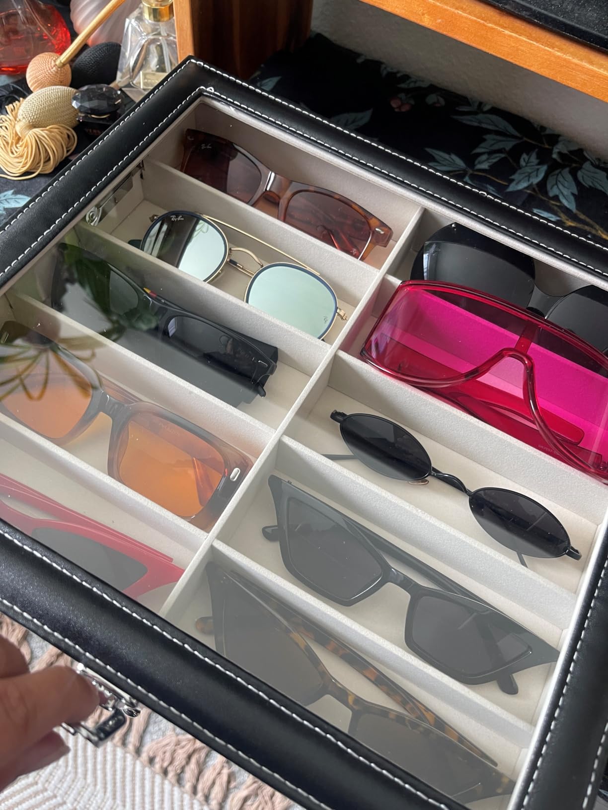 NEWLOOP 20 Slots Sunglass Organizer for Women Men Sunglasses Storage Box for Multiple Pairs of Eyeglass Holder Display Case customer photo 1