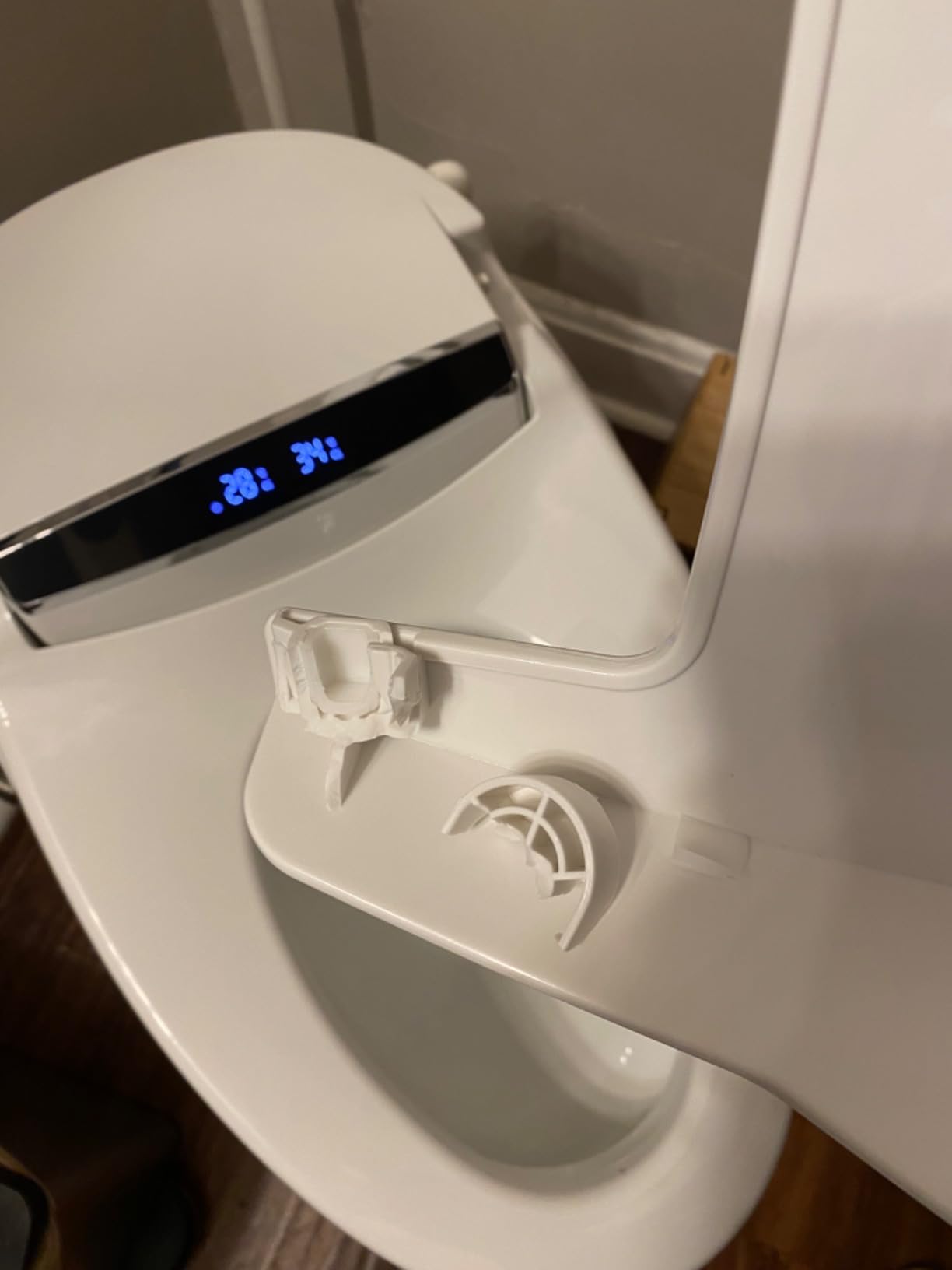 Luxury Smart Toilet with Foam Shield Auto-Open/Close Lid | Heated Seat for Bathrooms, Multiple Cleaning Modes, Aromatic Spray, Air Purification, Foot Sensor customer photo 1