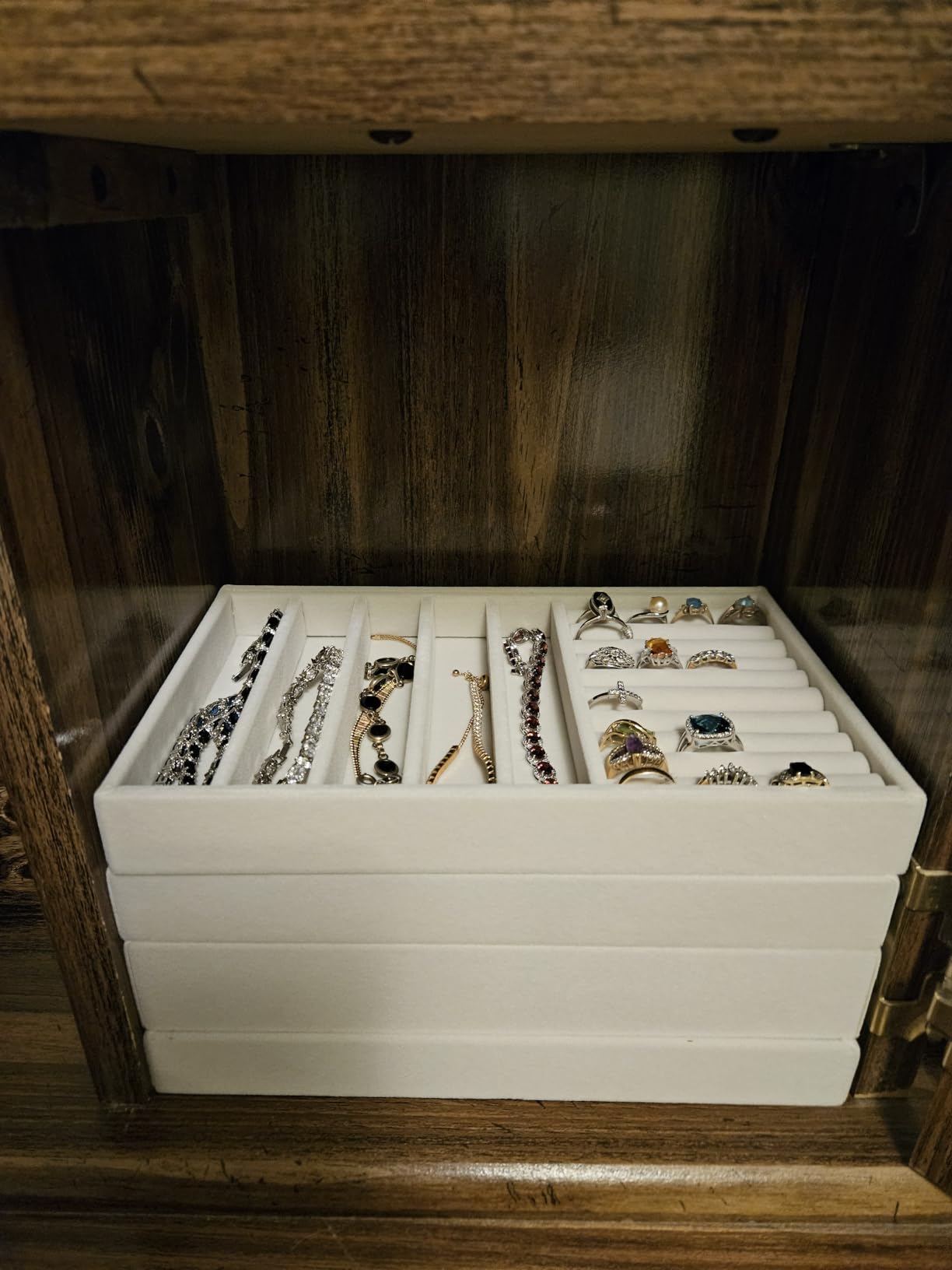 Velvet Jewelry Drawer Organizer Trays - 4-Layer Stackable Jewelry Storage Inserts Set, Beige Jewelry Tray Set for Earrings, Rings, Necklaces, Bracelets with Removable Dividers for Dresser & Vanity customer photo 1