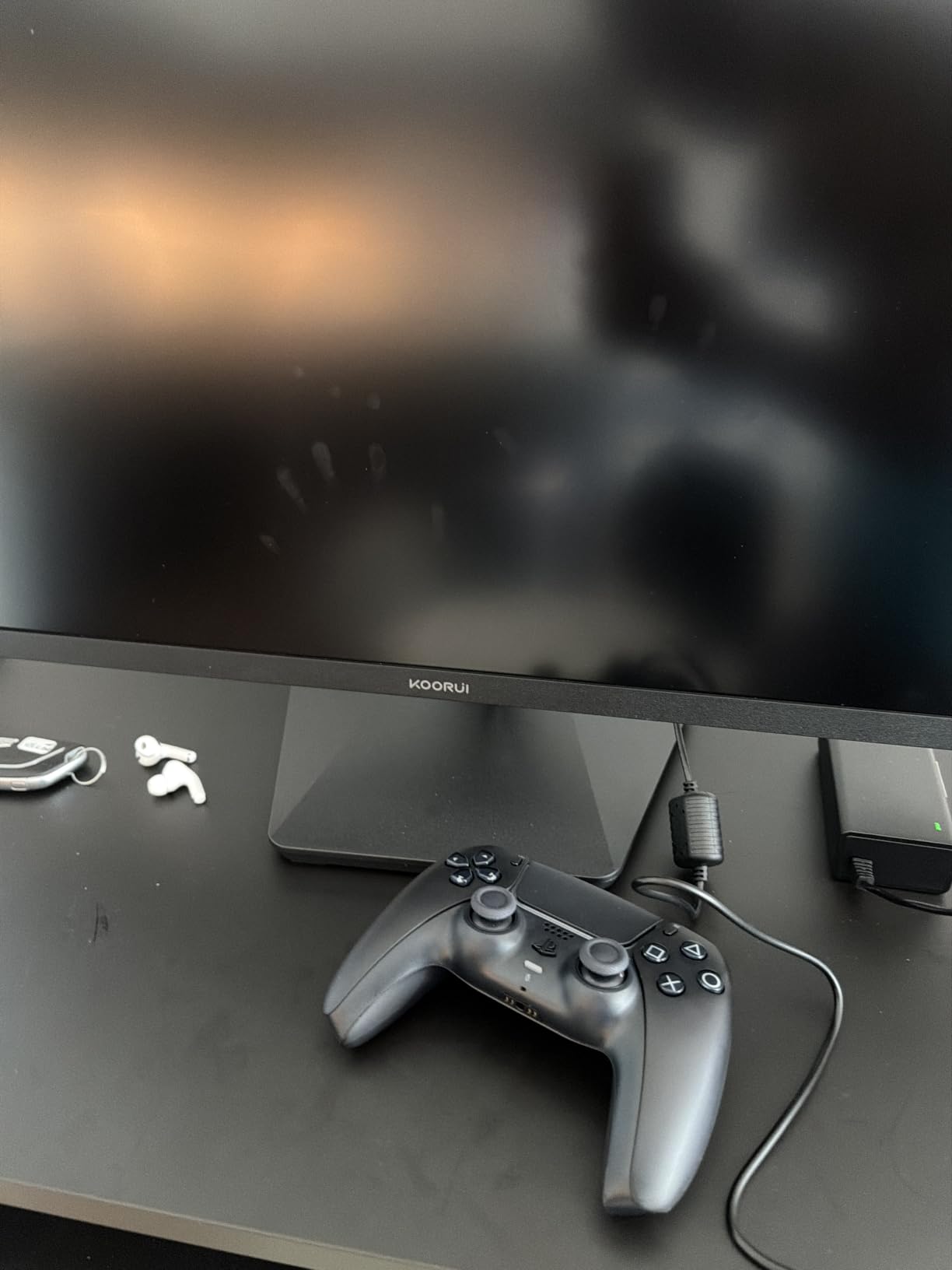 KOORUI 27 4K Gaming Monitor - Dual Mode UHD 160Hz or FHD 320Hz, Fast IPS 1ms, FreeSync Premium & G-SYNC Compatible, HDMI 2.1, HDR400 customer photo 1