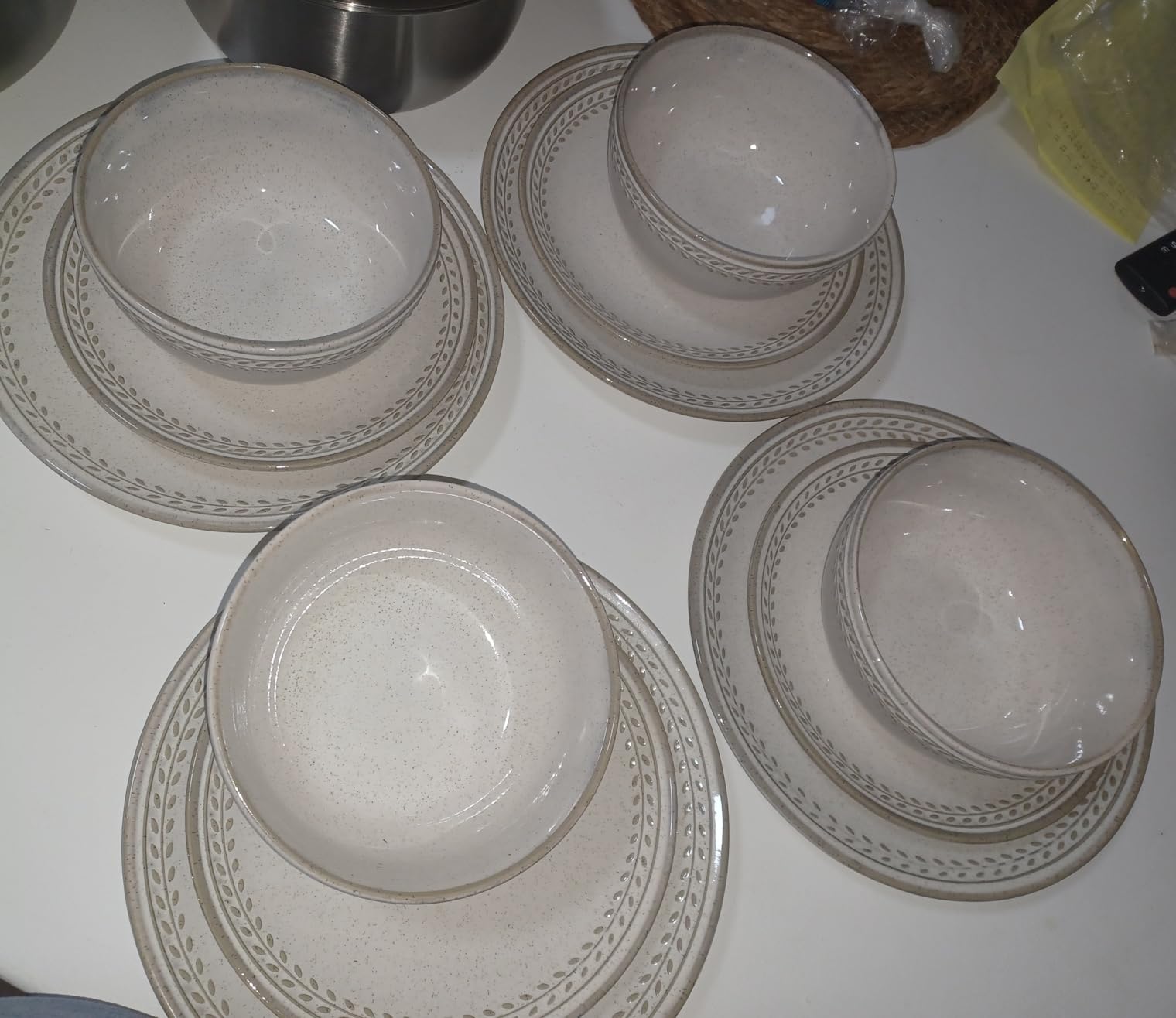 LE TAUCI Plates and Bowls Sets for 4, 12 Piece Ceramic Dinnerware Sets, Kitchen Stoneware Dish Set, Chip Resistant, Microwave & Dishwasher Safe, Beige Wheat customer photo 1