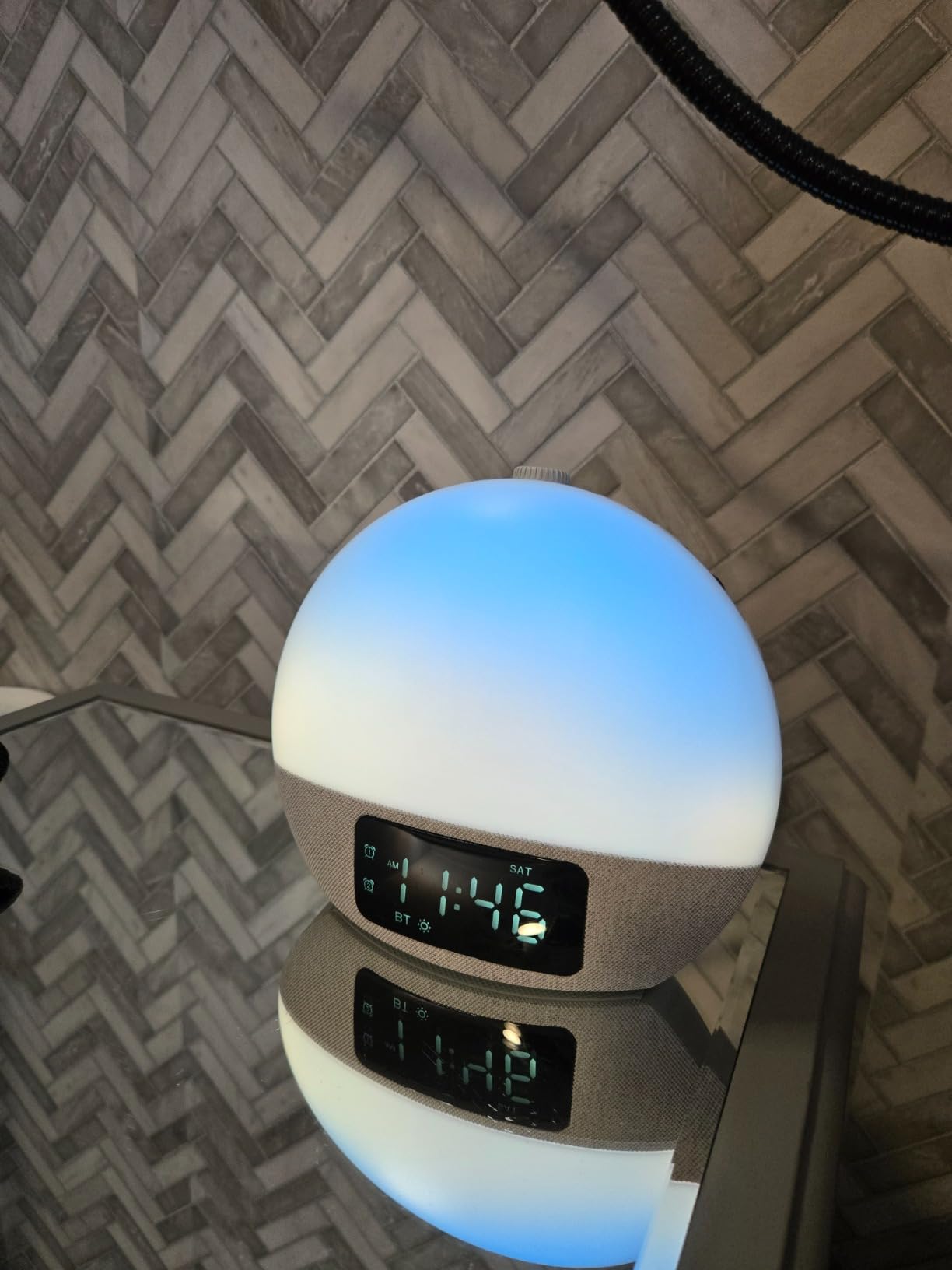 Geuuap Sunrise Alarm Clock White Noise Machine with Bluetooth Speaker,Khaki | 30 Soothing Sounds, 17 Dimmable lights, Simulated Sunrise, Backup Battery Memory, Auto-off Sleep Timer, Screen-Free Design customer photo 1