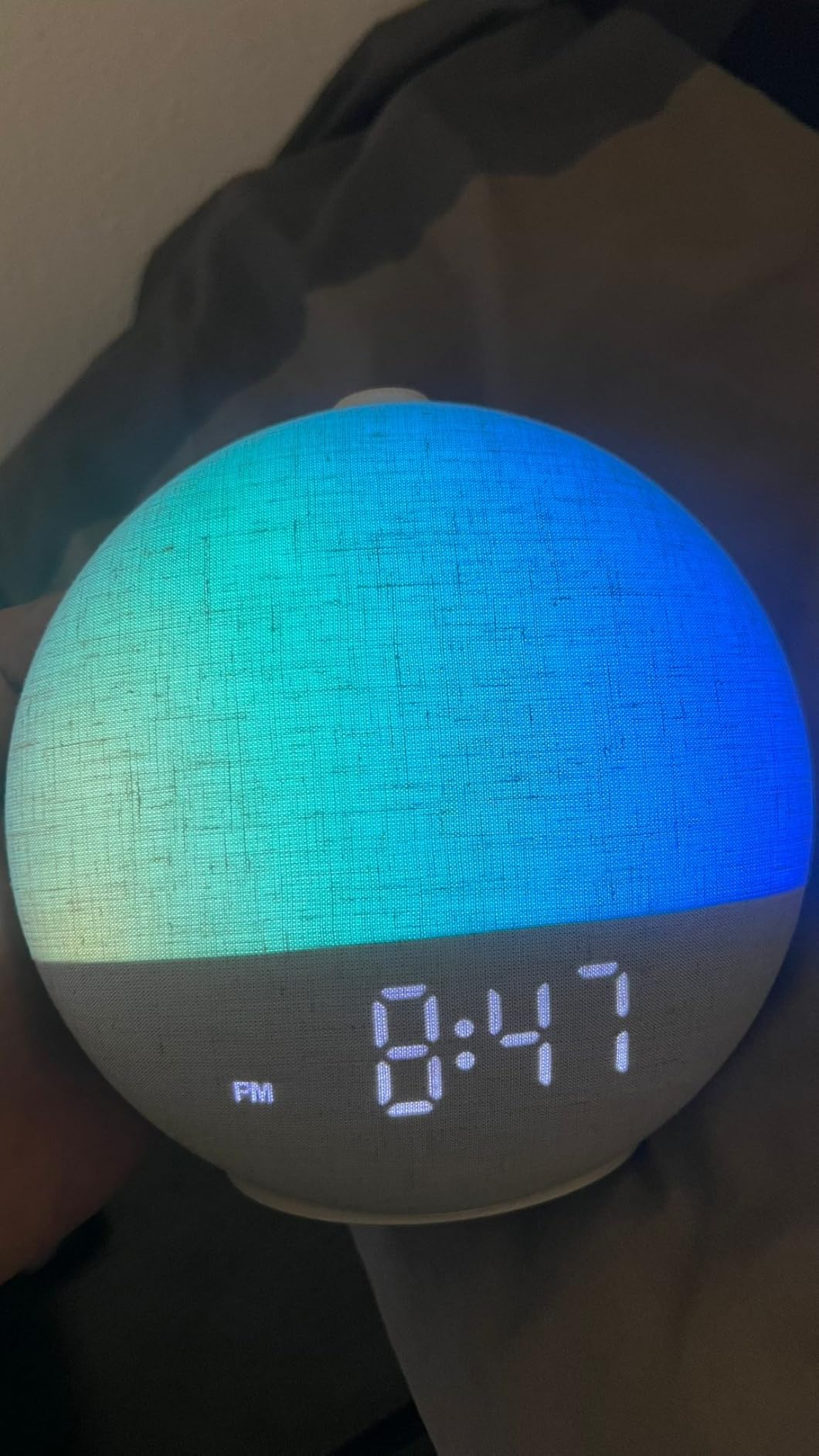 Sunrise Alarm Clock with Sound Machine, Natural Wake Up Light with Night Light, 30 Sleep Sounds, White Noise Machine Alarm Clocks for Bedrooms, Heavy Sleepers customer photo 1