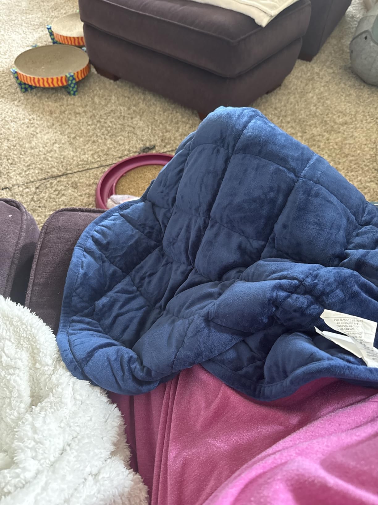 Sivio Weighted Blanket for Adults, King Size, 20 lb 80 x 87 inch - Cooling Soft Minky, Breathable Fabric, Machine Washable Heavy Throw with Glass Beads, Grey customer photo 2