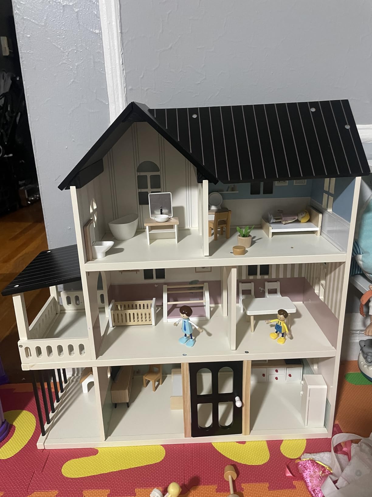Wooden Dollhouse for Kids, 6-Room Modern-Style Toy Doll House Playset | with 26-Piece Furniture Set, Functional Doors, 1:12 Scale Open-Plan Design for 4-6 Inch Dolls, Creative STEM Gift for Ages 3+ customer photo 1