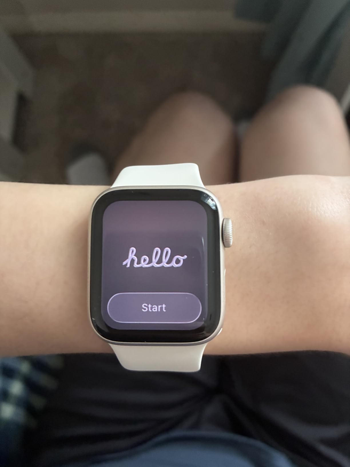 Apple Watch SE 3 [GPS 44mm] Smartwatch with Starlight Aluminum Case with Starlight Sport Band - M/L. Fitness and Sleep Trackers, Heart Rate Monitor, Always-On Display, Water Resistant customer photo 2