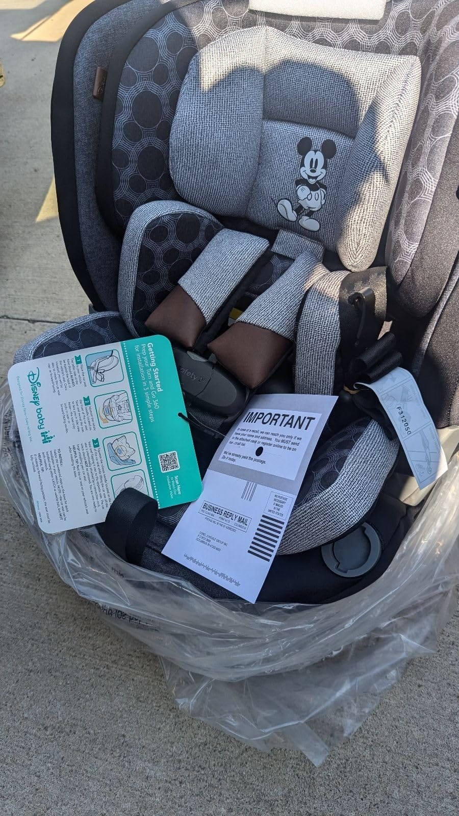 Disney Baby Turn and Go 360 Rotating All-in-One Convertible Car Seat, Vintage Mickey Mouse customer photo 1