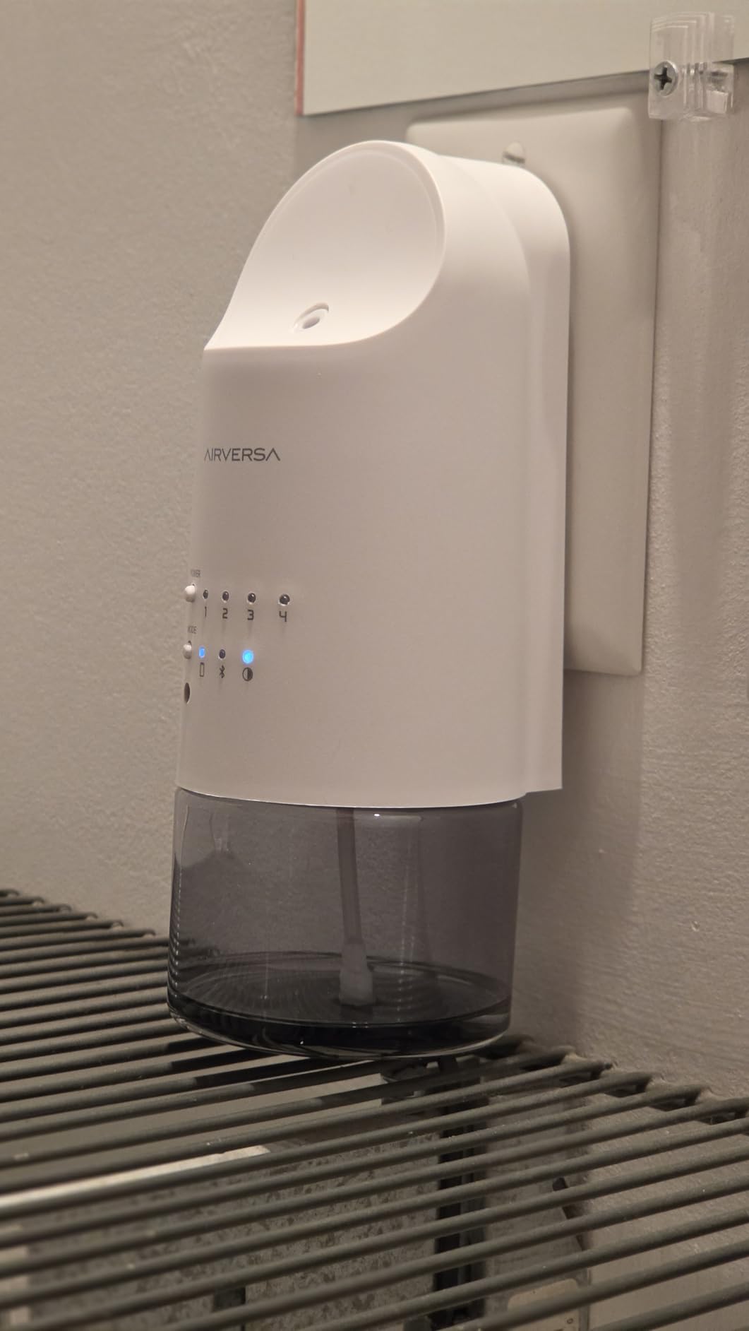 Airversa Smart Waterless Diffuser Plug in Wall for Essential Oils, 160mL, App Control Scent Diffuser with Buttons, Up to 800 sq ft, Oil Diffuser for Home, Room, Spa, Office, Studio, ANP White customer photo 2