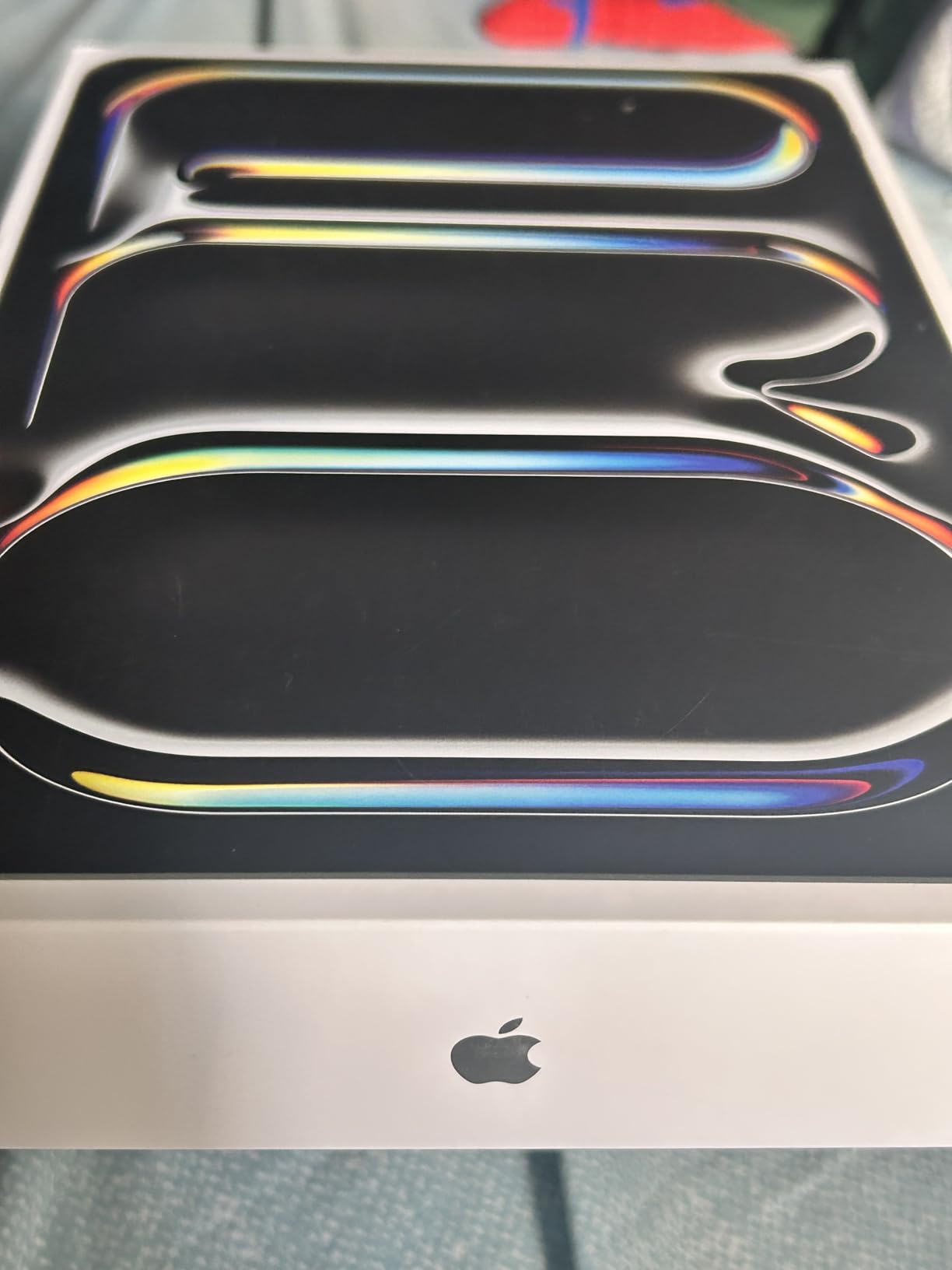 iPad Pro 11-inch (M5): Ultra Retina XDR Display, 256GB, Landscape 12MP Front Camera/12MP Back Camera, LiDAR Scanner, Wi-Fi 7 with Apple N1, Face ID, All-Day Battery Life - Silver customer photo 1