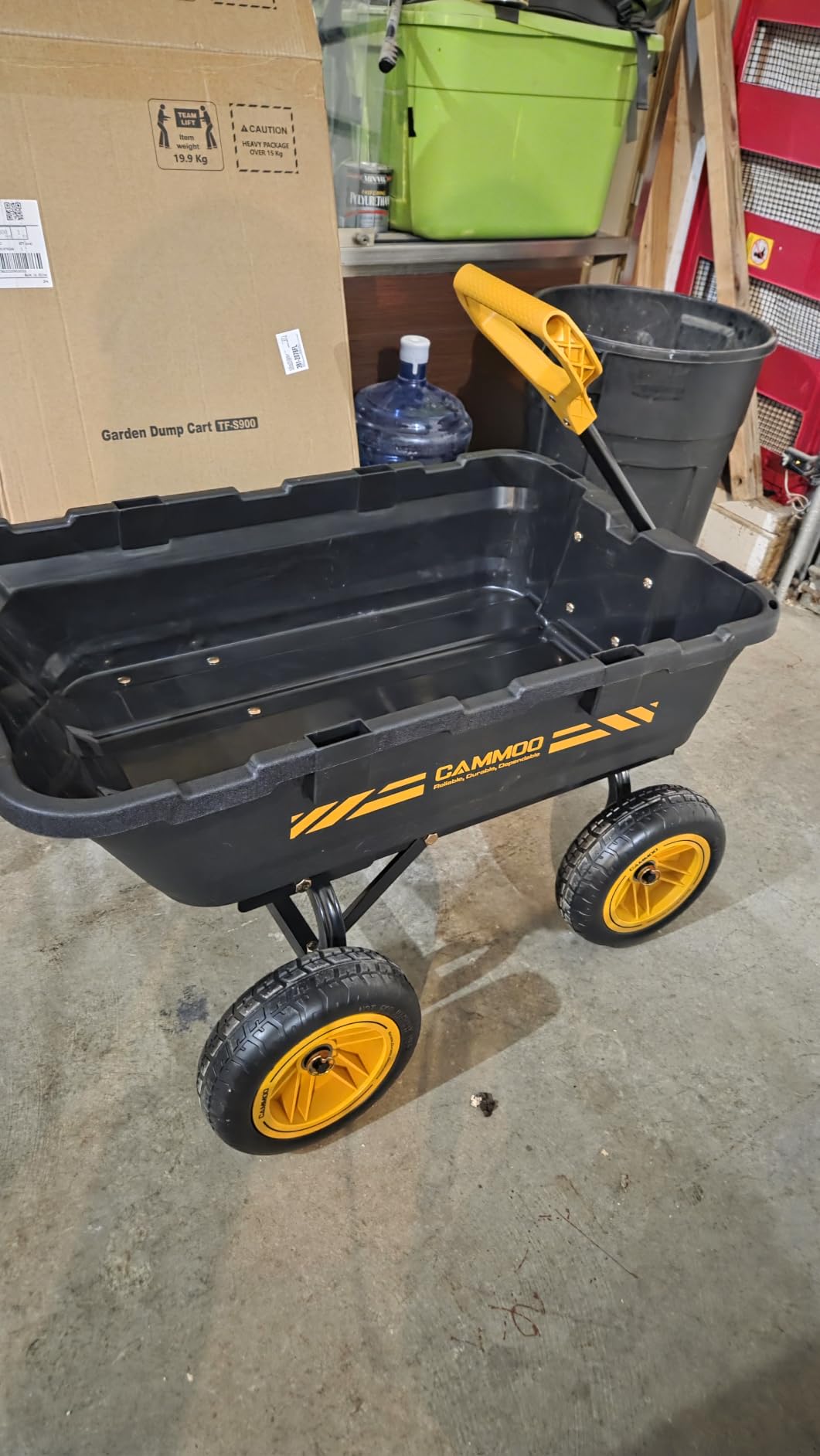 CAMMOO 10-in NO-Flat Tires 900lb Garden Dump Cart Wheelbarrow Garden Wagon | Black Garden Cart DIY Expandable Bed Holds over 4 Cu.Ft. Quick-Release Dumping Virgin Polypropylene-Not Recycled Material customer photo 1