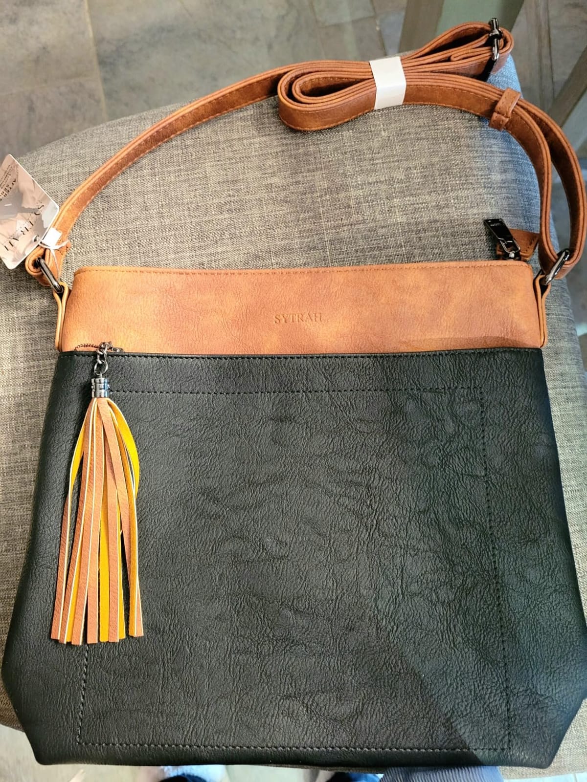 Anti Theft Crossbody Purse for Women, RFID Travel Shoulder Bag customer photo 1