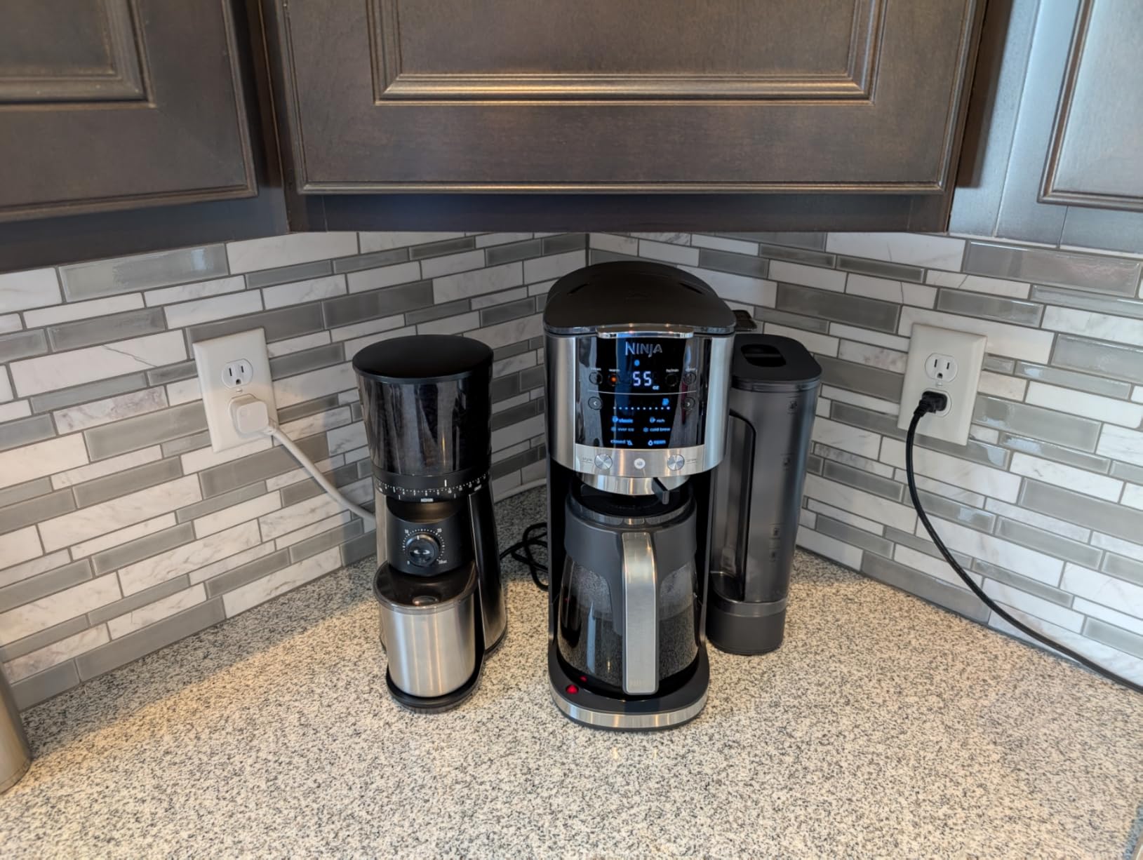 Ninja DualBrew Coffee Maker, Grounds & Pods, Stainless Steel, GP161 customer photo 1