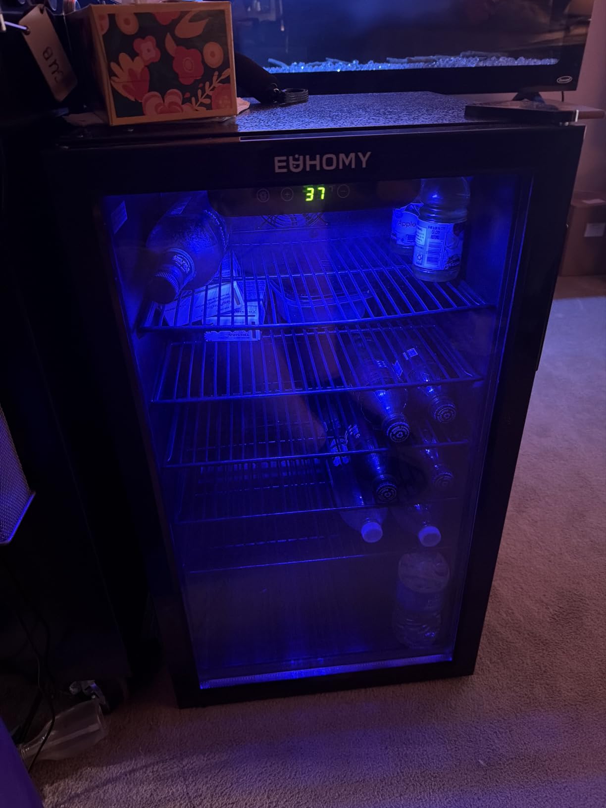 EUHOMY 130 Can Mini Fridge, Beverage Refrigerator with Glass Door, Black customer photo 2