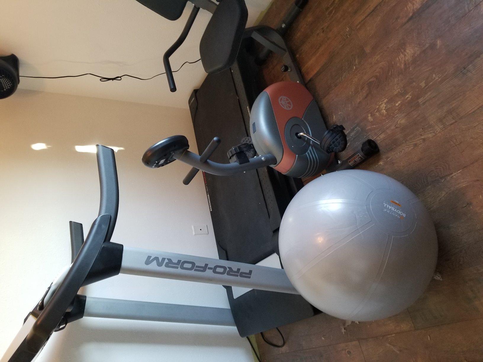 Yoga Ball Chair for Office Desk with Base - Ergonomic Balance & Stability Exercise Ball Seat for Adults - Active Sitting for Posture, Core & Back Pain Relief customer photo 2