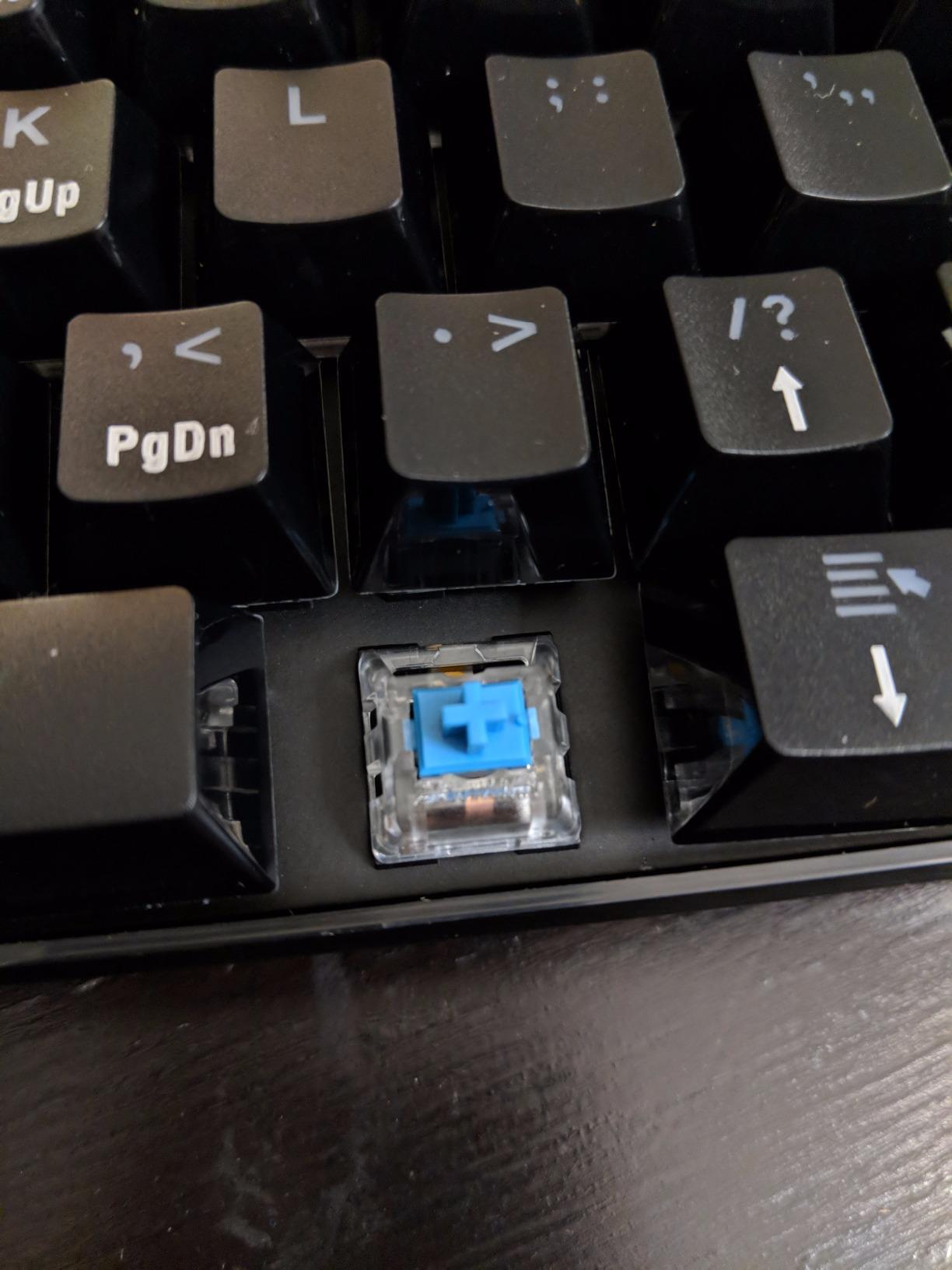 RK ROYAL KLUDGE RK61 Wireless 60% Mechanical Keyboard, Mini Portable Size | 61 Keys Triple Mode BT5.0/2.4G/USB-C Compact Gaming Keyboard, PBT Keycaps, Pro Software, Hot Swappable Custom Switches customer photo 1
