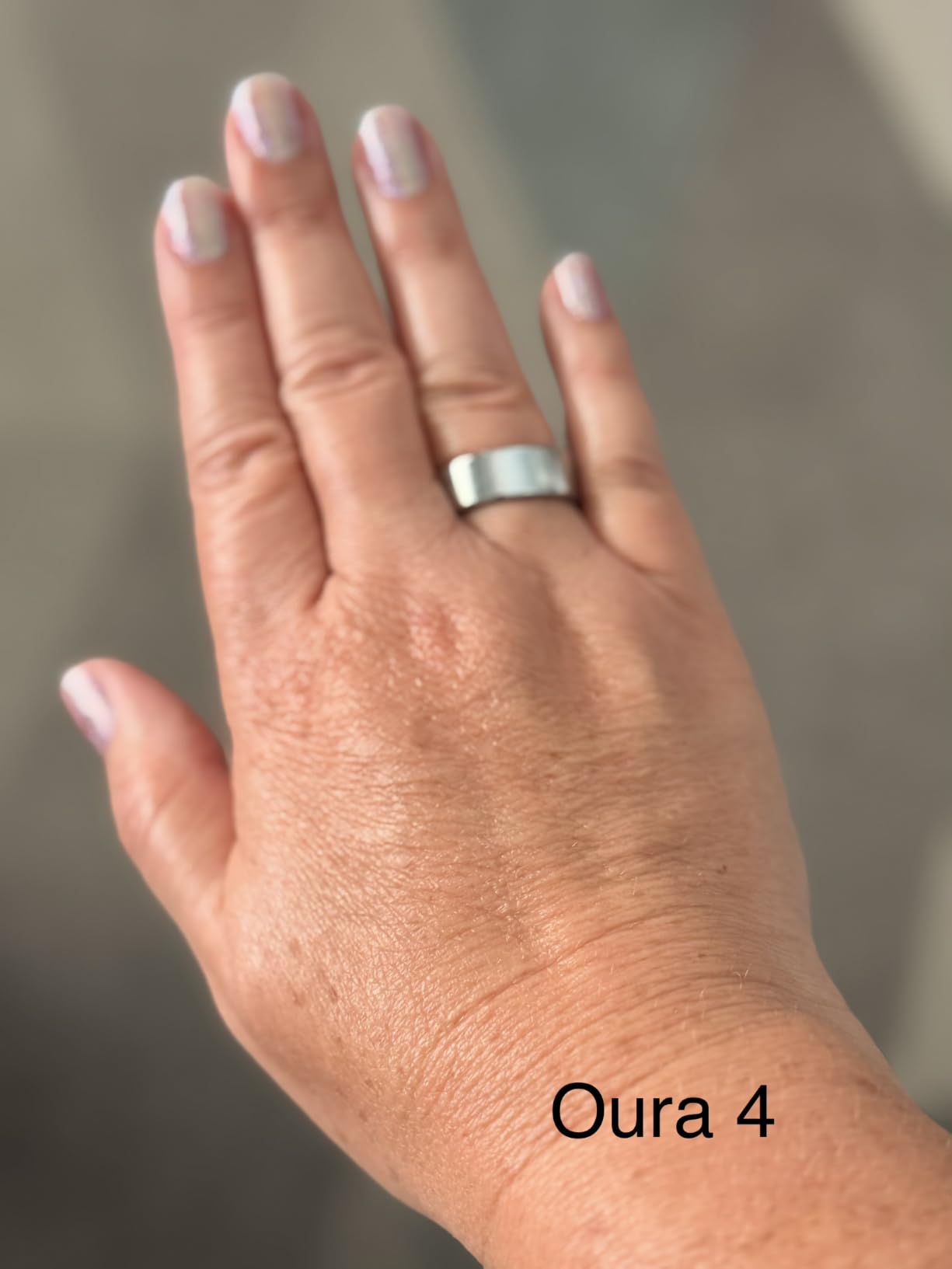 Oura Ring 5 - Silver - Size 9 - World's Smallest Smart Ring - Sleep, Activity, Women's Health, AI Advisor, 1 Week of Battery Life, Size Before You Buy, Android & iOS Compatible customer photo 1