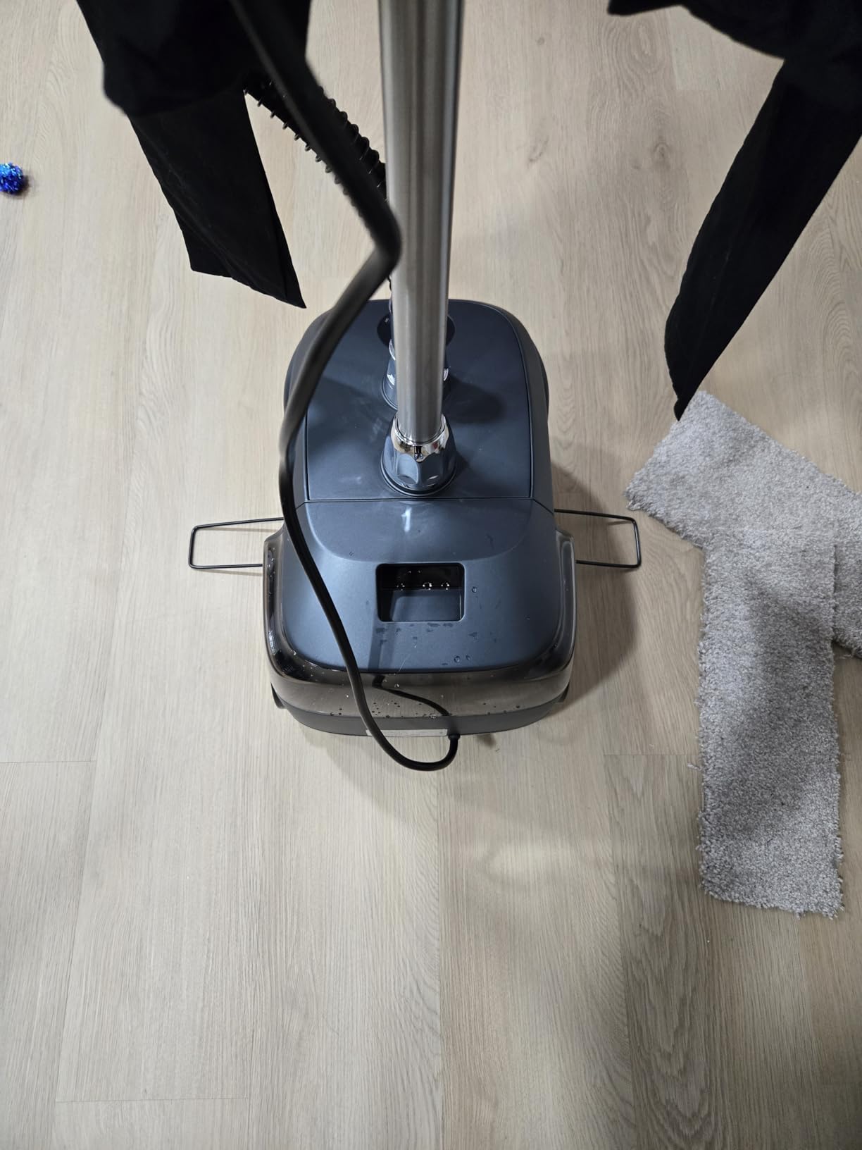 1500W High-copper brass heater, Heavy-Duty professional Commercial&Home Use Standing Garment Steamer Clothes, 30-Second Instant Heat-Up, 4L Water Tanks, Powerful Steam, Floor Steamer Wrinkle, Remover Wheels customer photo 1
