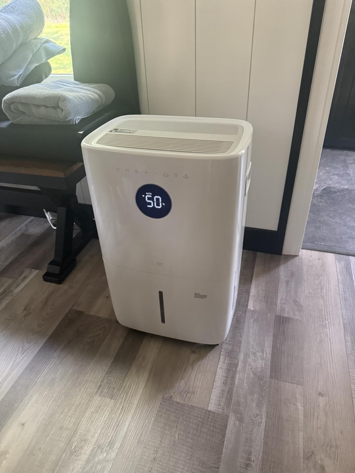 DREO Energy Star 2025 Smart Dehumidifier for Basement, 1.85 Gal Water Tank | 73 Pints, Quiet 41dB, for Home & Large Room up to 2000 Sq Ft, Drain Hose Included, Auto Humidity Control, 3 Fan Speeds, Timer customer photo 2