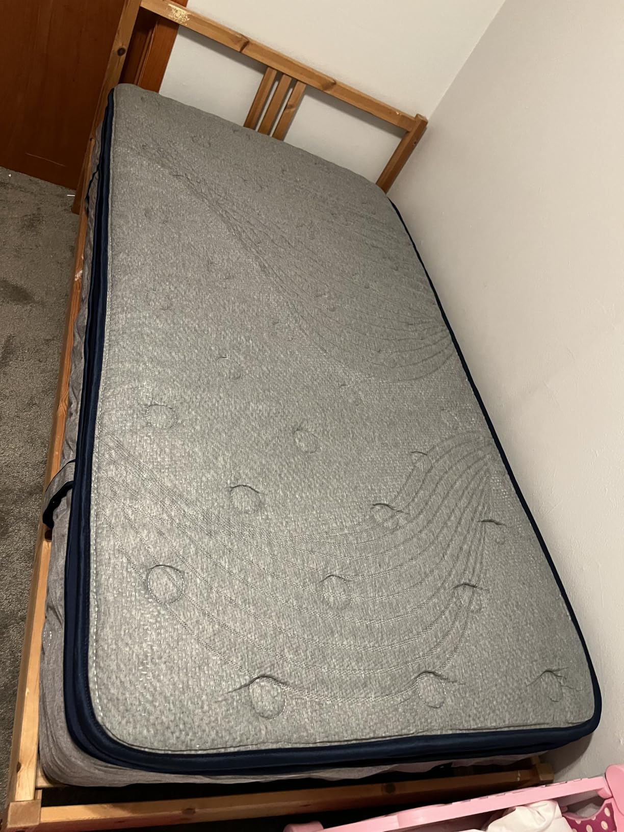 Avenco Queen Size Mattress 14 Inch, Luxury Hotel-Level Cooling Hybrid Mattress with Dual NanoGEL™ Memory Foam, Smarts Coil® for Motion Isolation & Extra Back Support, Pressure Relief, CertiPUR-US customer photo 2
