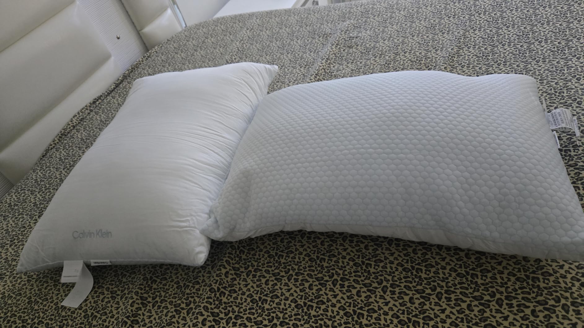 Calvin Klein Cooling Reversible Down Alternative Bed Pillows | Queen Size Set of 2, Cooling & Cotton Fabric, Medium Density, Breathable Pillows for Hot Sleepers, 20