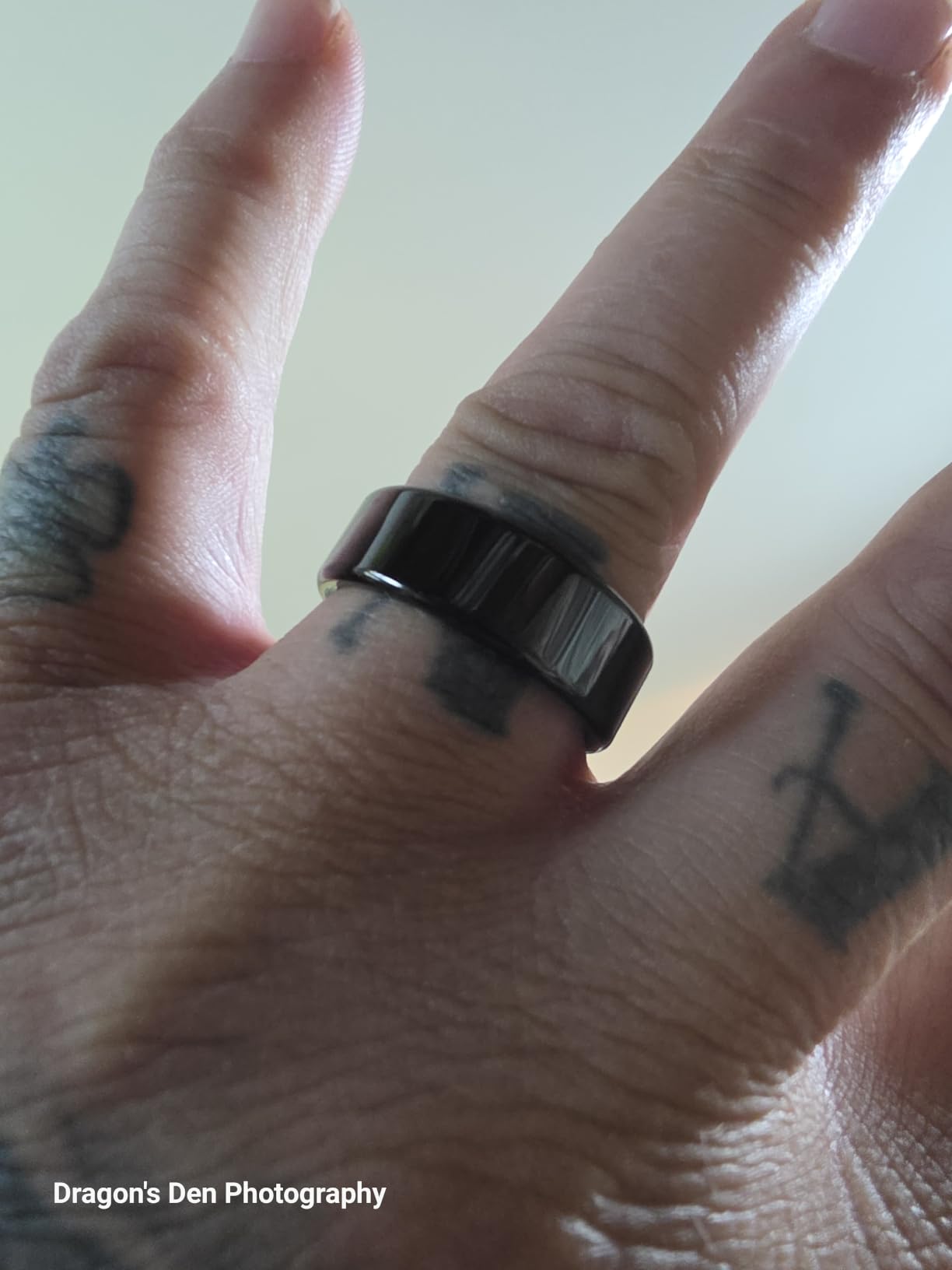 Smart Ring for Women Men, Fitness Tracker Ring with Free App No Subscription Fee, 7 Days Battery Life, Sleep Monitor, Heart Rate & Step Tracker, IP68 Waterproof, Android/iOS Compatible (Black, 9) customer photo 2