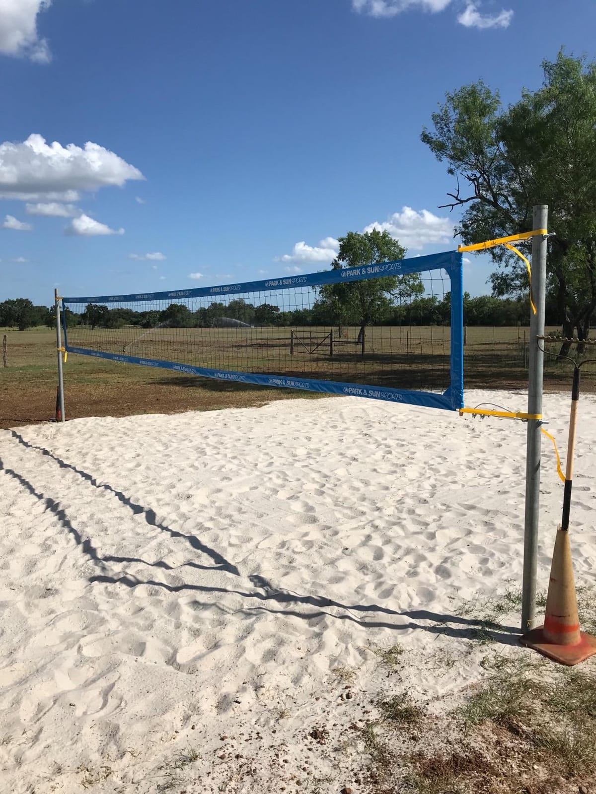 Park & Sun Sports Regulation Size Indoor/Outdoor Professional Volleyball Net with Steel Cable Top and Bottom, Blue, One Size customer photo 1
