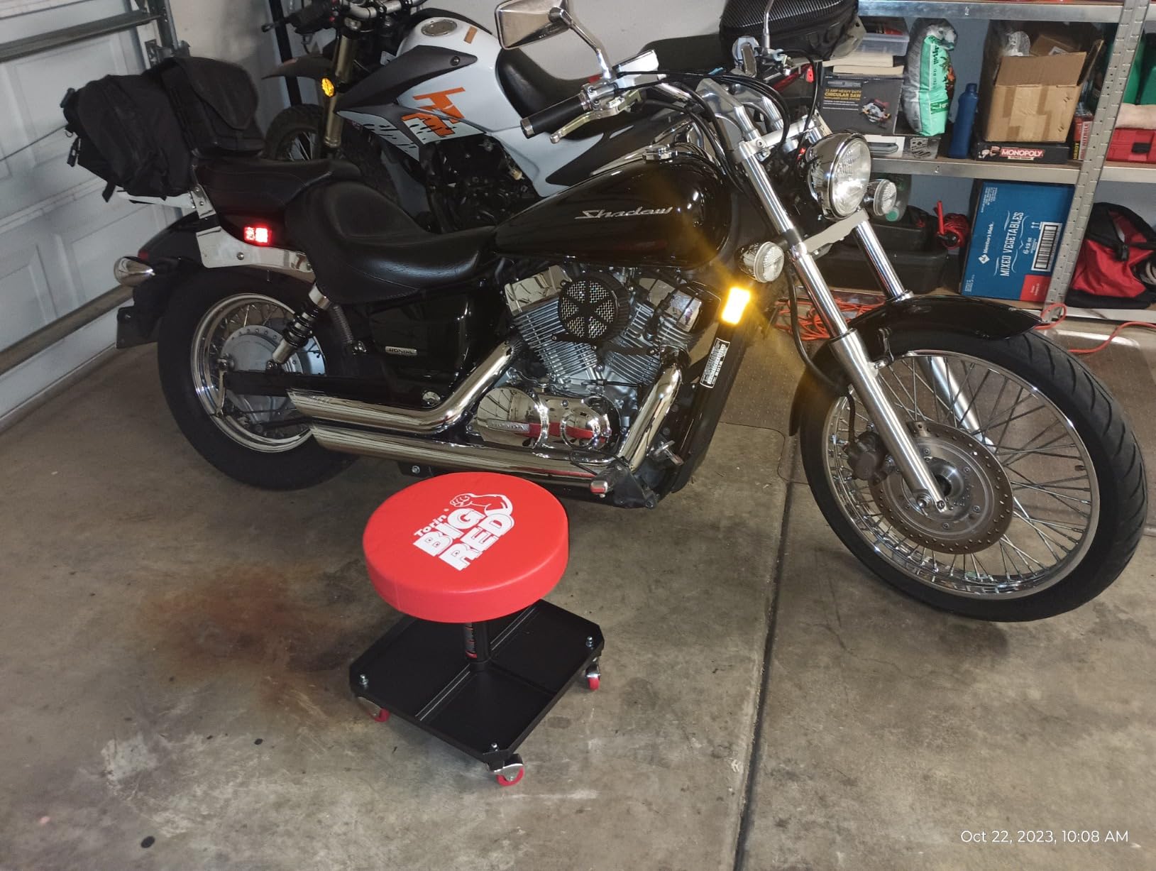 Big RED Pneumatic Rolling Mechanic Stool, Large customer photo 1