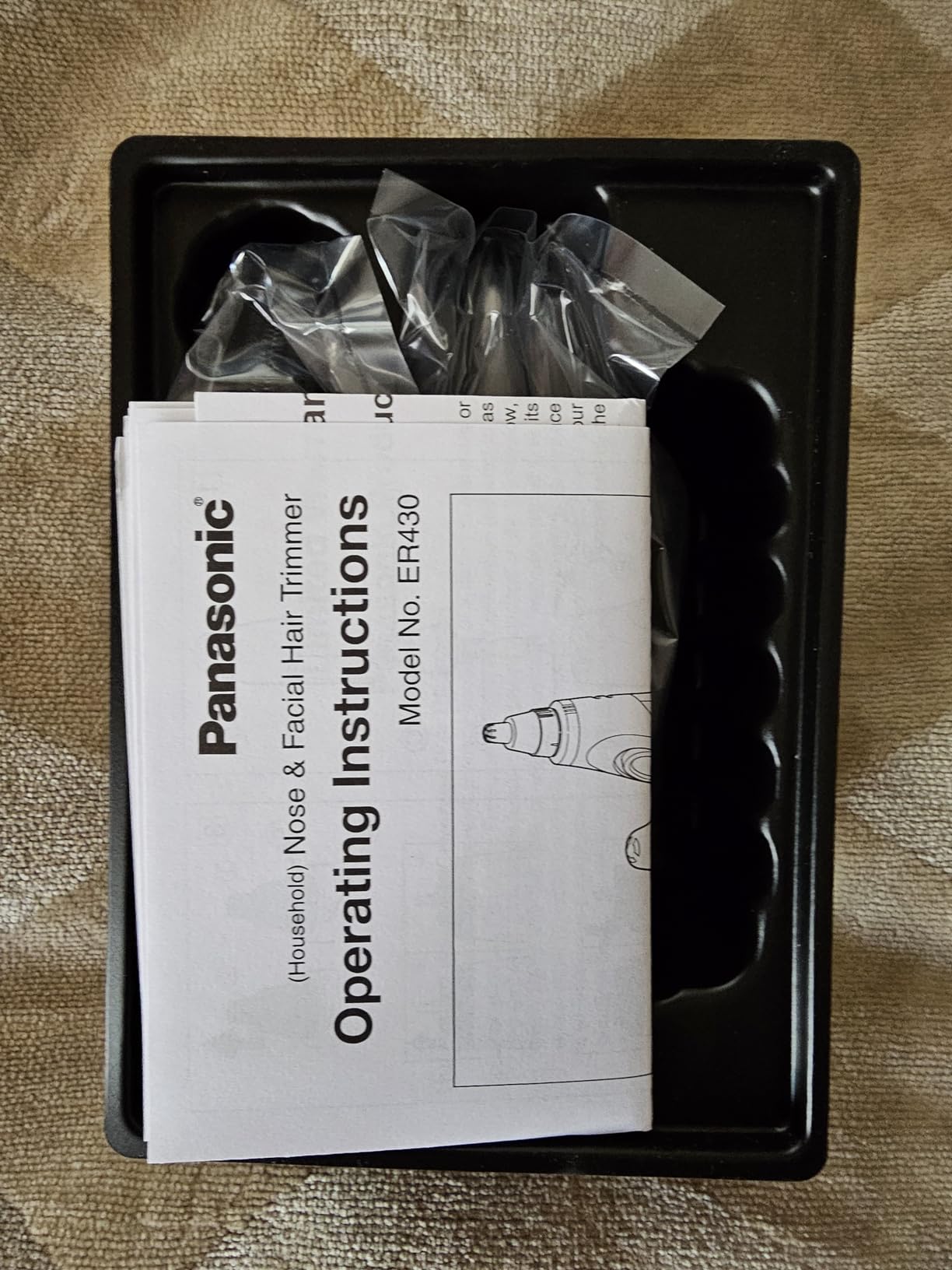 Panasonic ER430K Nose, Ear and Facial Hair Trimmer Wet/Dry with Vacuum Cleaning System customer photo 1