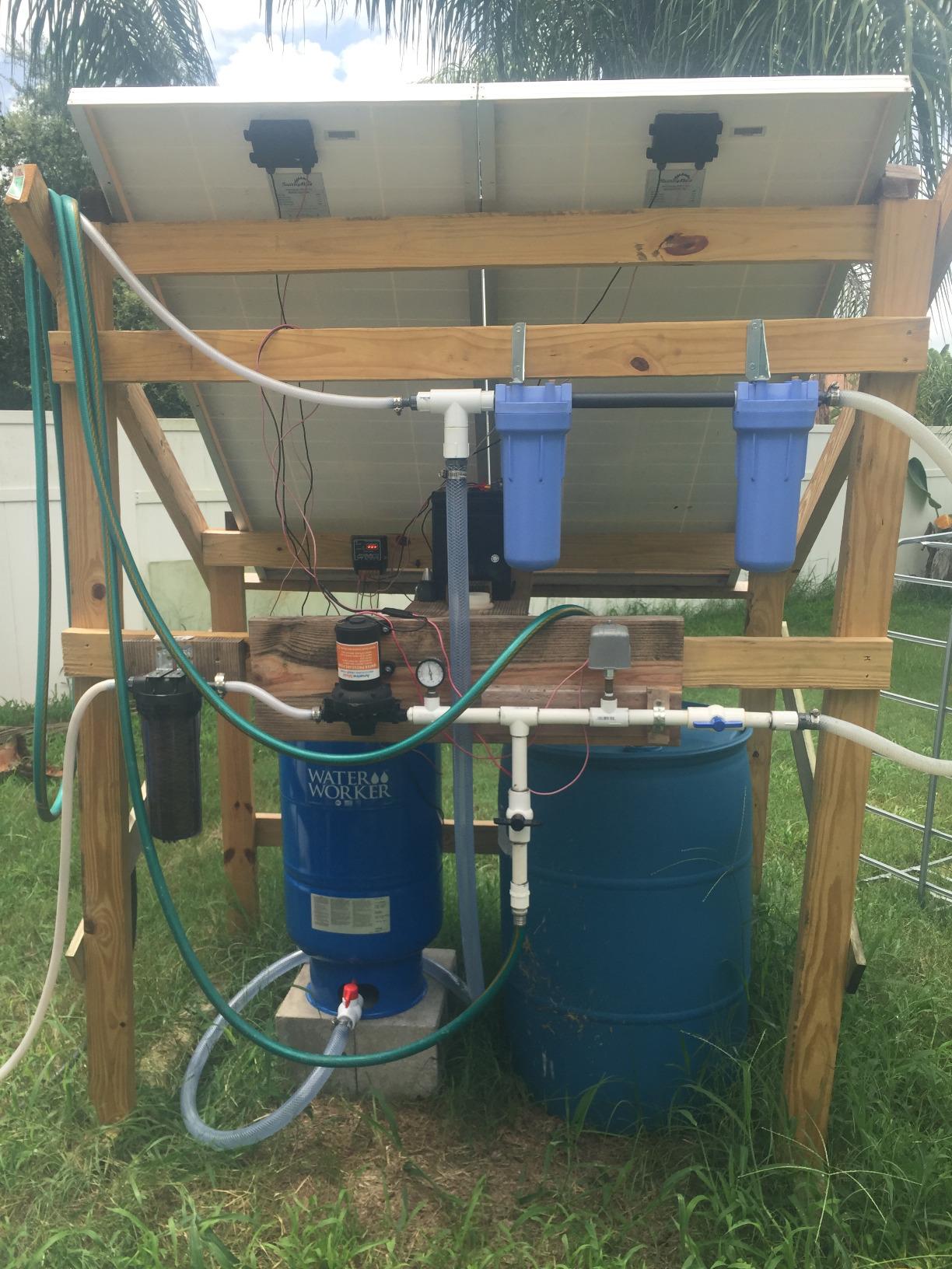 WaterWorker 153921 44Gal Vertical Well Tank, 44 Gallon, Blue customer photo 1