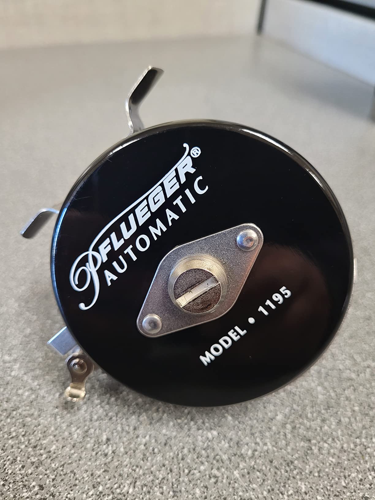 Pflueger Automatic Fly Fishing Reel customer photo 2