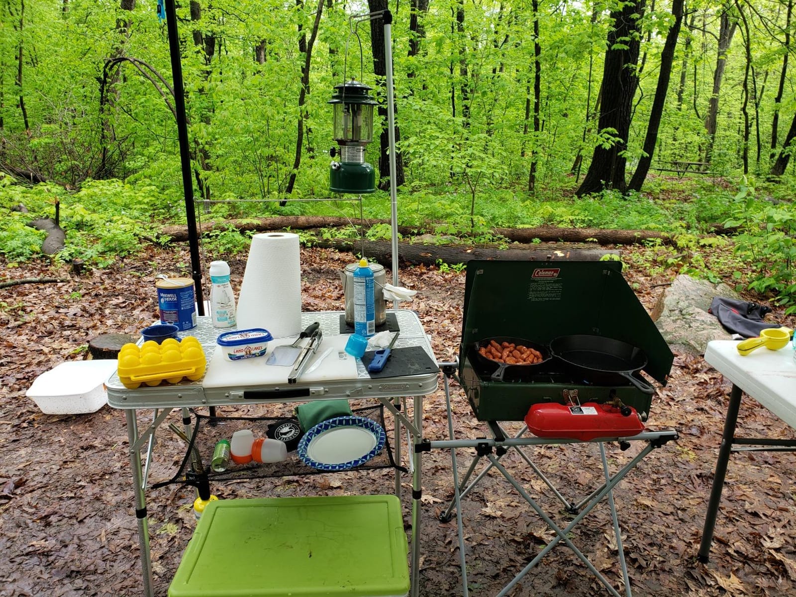 Coleman Pack-Away Portable Camp Kitchen, Outdoor Folding Kitchen with Food Prep Area, Great for Camping, Tailgating, Grilling & More customer photo 2