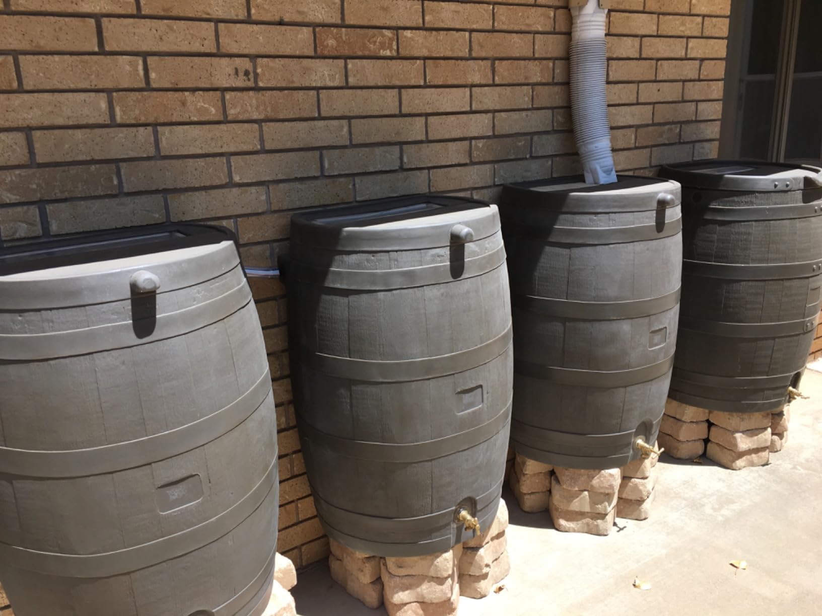 RTS Home Accents 50-Gallon Rain Barrel with Brass Spigot, Flat Back Rain Water Collection Barrel, Walnut Color customer photo 2