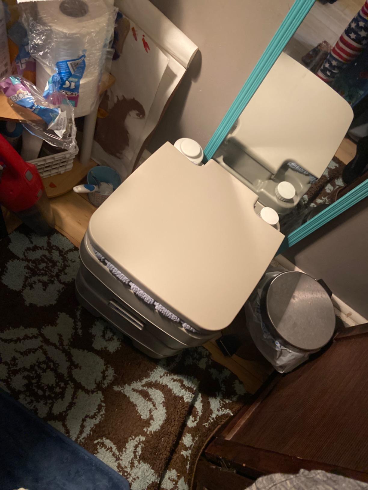 Camco 5.3-Gallon Portable Toilet - Features Detachable Holding Tank w/Sealing Slide Valve & Bellow-Type Flush - Easy Transport w/Compact Lightweight Design & Carry Handle - Gray (41541) customer photo 2